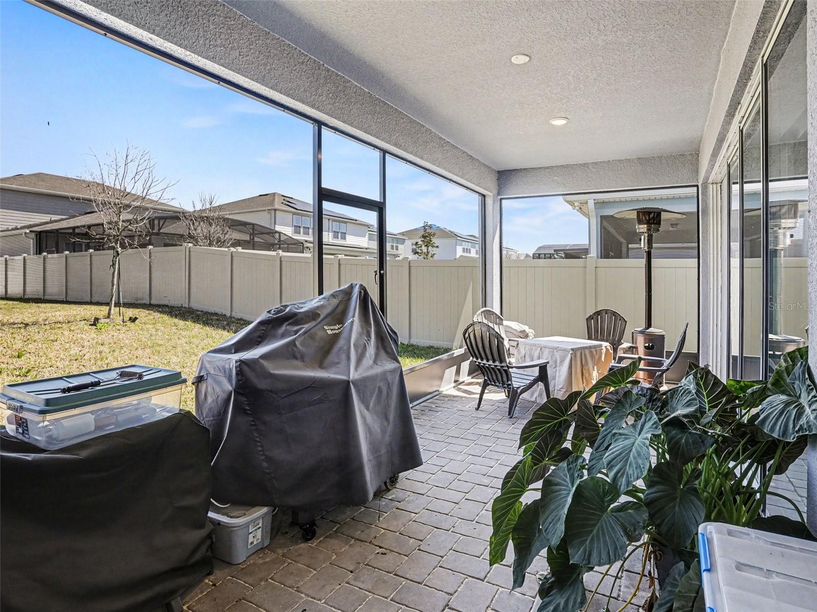 SAVANNAH PALMS - Residential