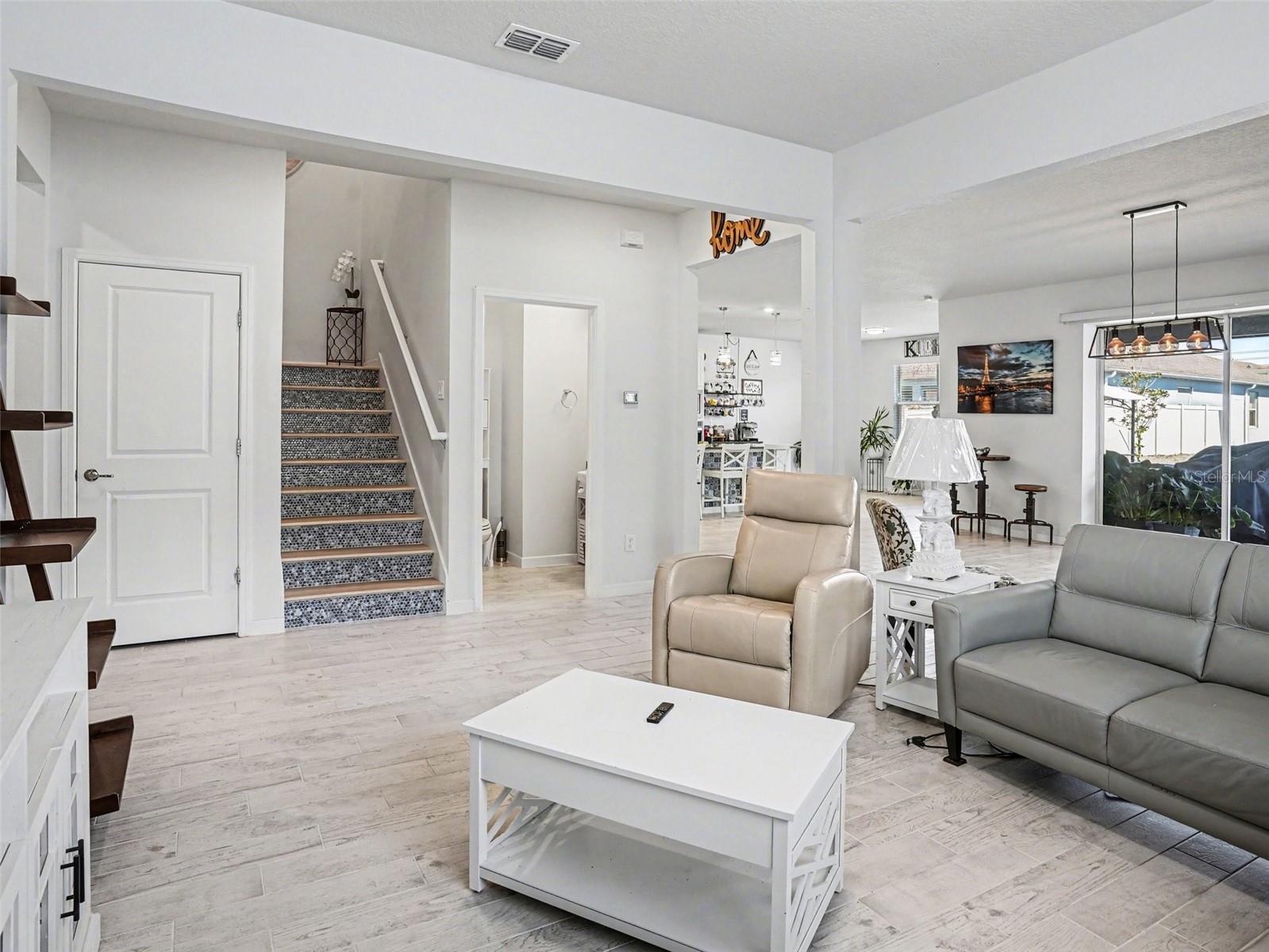 1457 GRAND PALM DRIVE