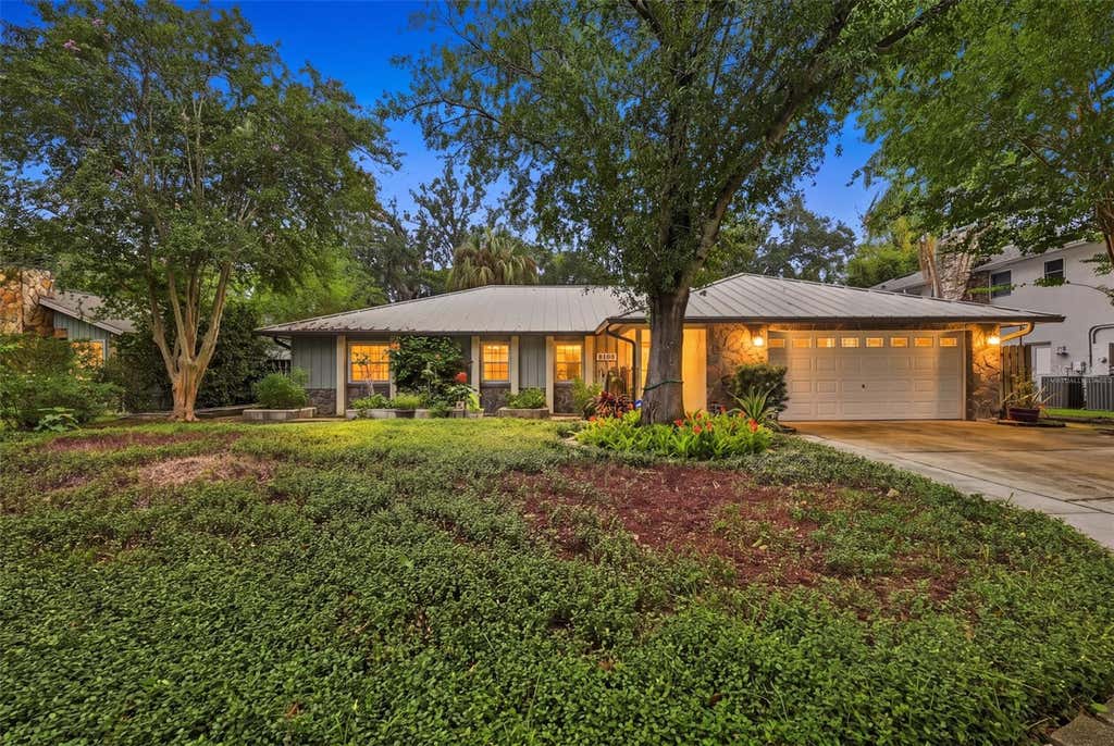 Photo of 2107 W Fore Drive, Tampa, FL 33612 (MLS # TB8536483)