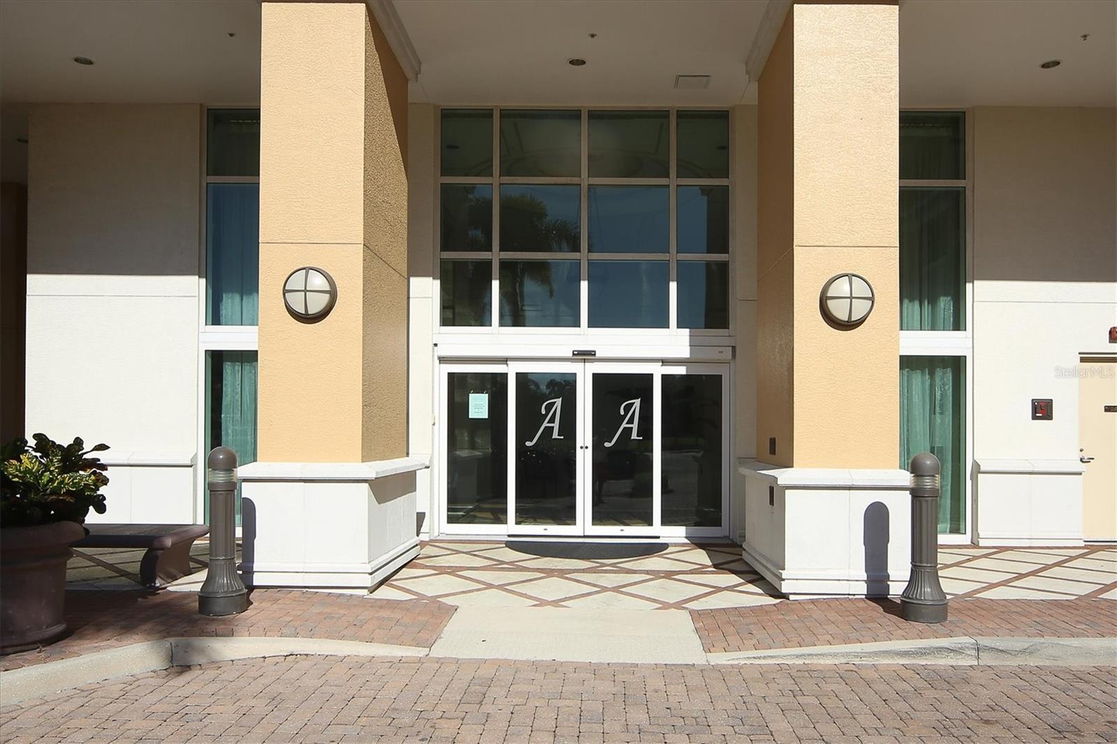 ALINARI - Residential