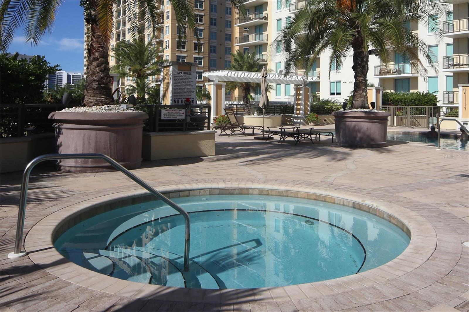 ALINARI - Residential