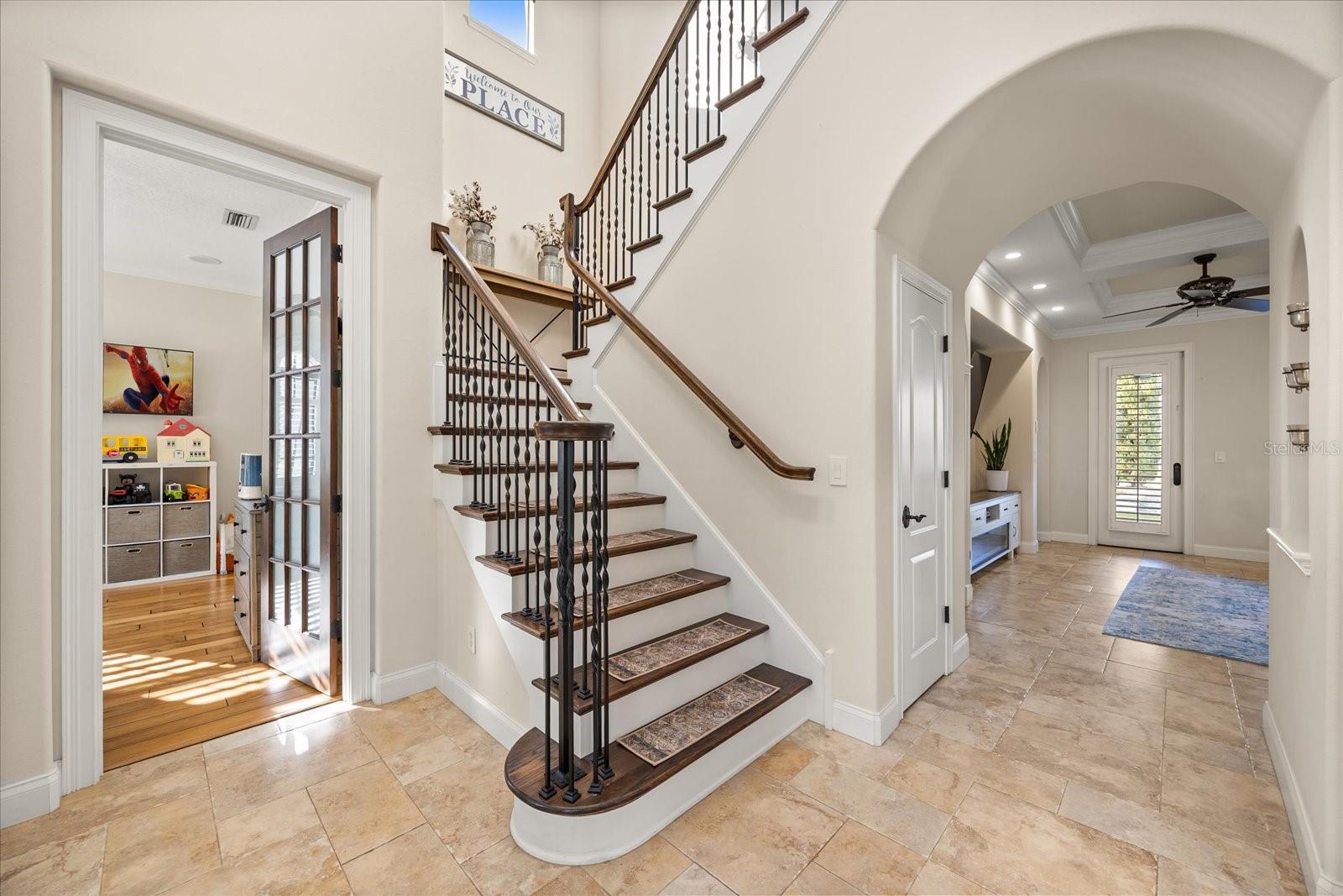 1749 LAKE TERRACE DRIVE