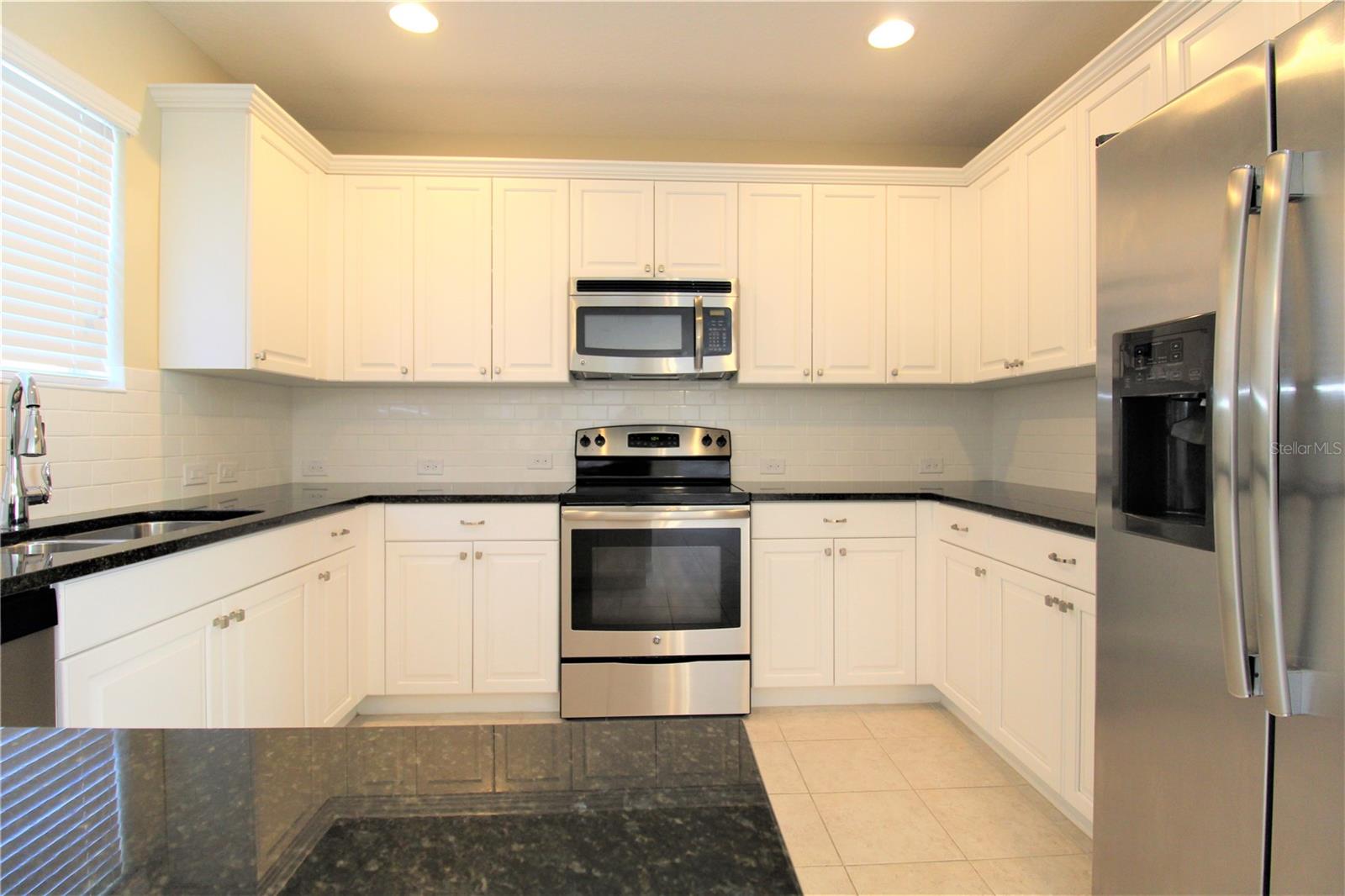 SILVERLEAF PH I-A - Residential Lease