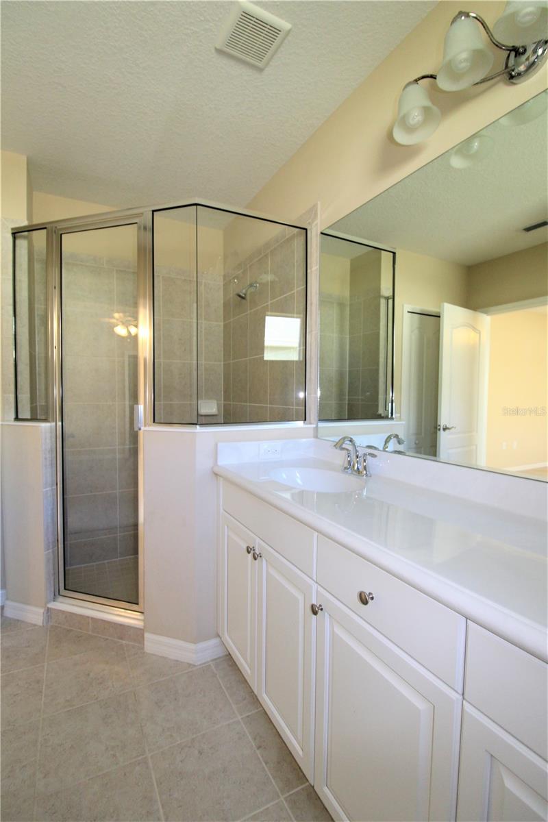 SILVERLEAF PH I-A - Residential Lease