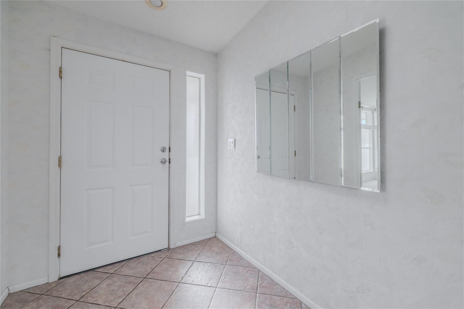 513 PORTSIDE LANE