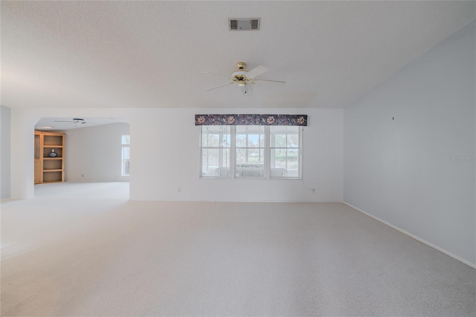 513 PORTSIDE LANE