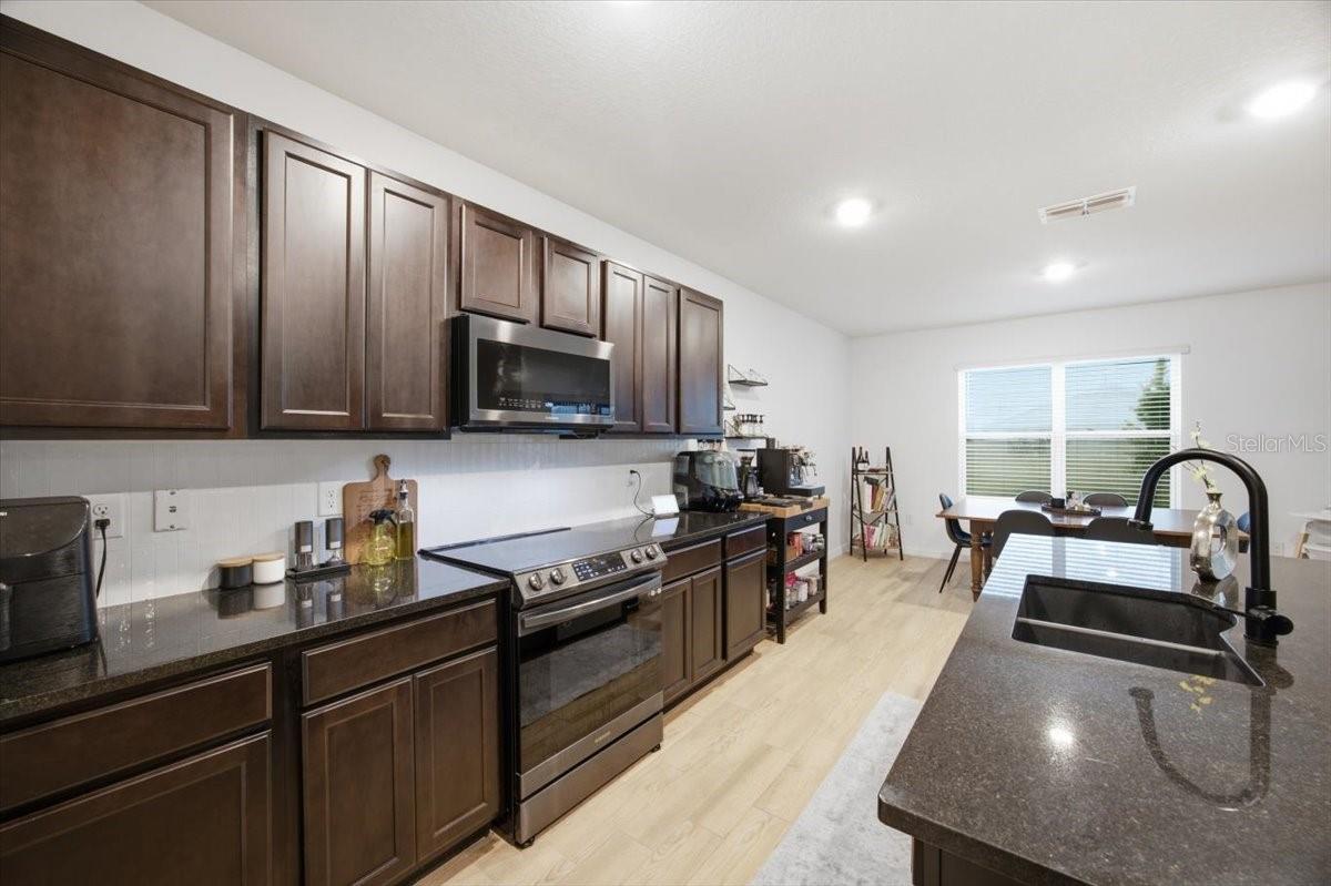 325 AUBURN GROVE CROSSING