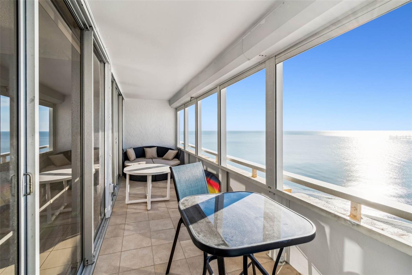 REDINGTON TOWERS BLDG 2 CONDO - Residential