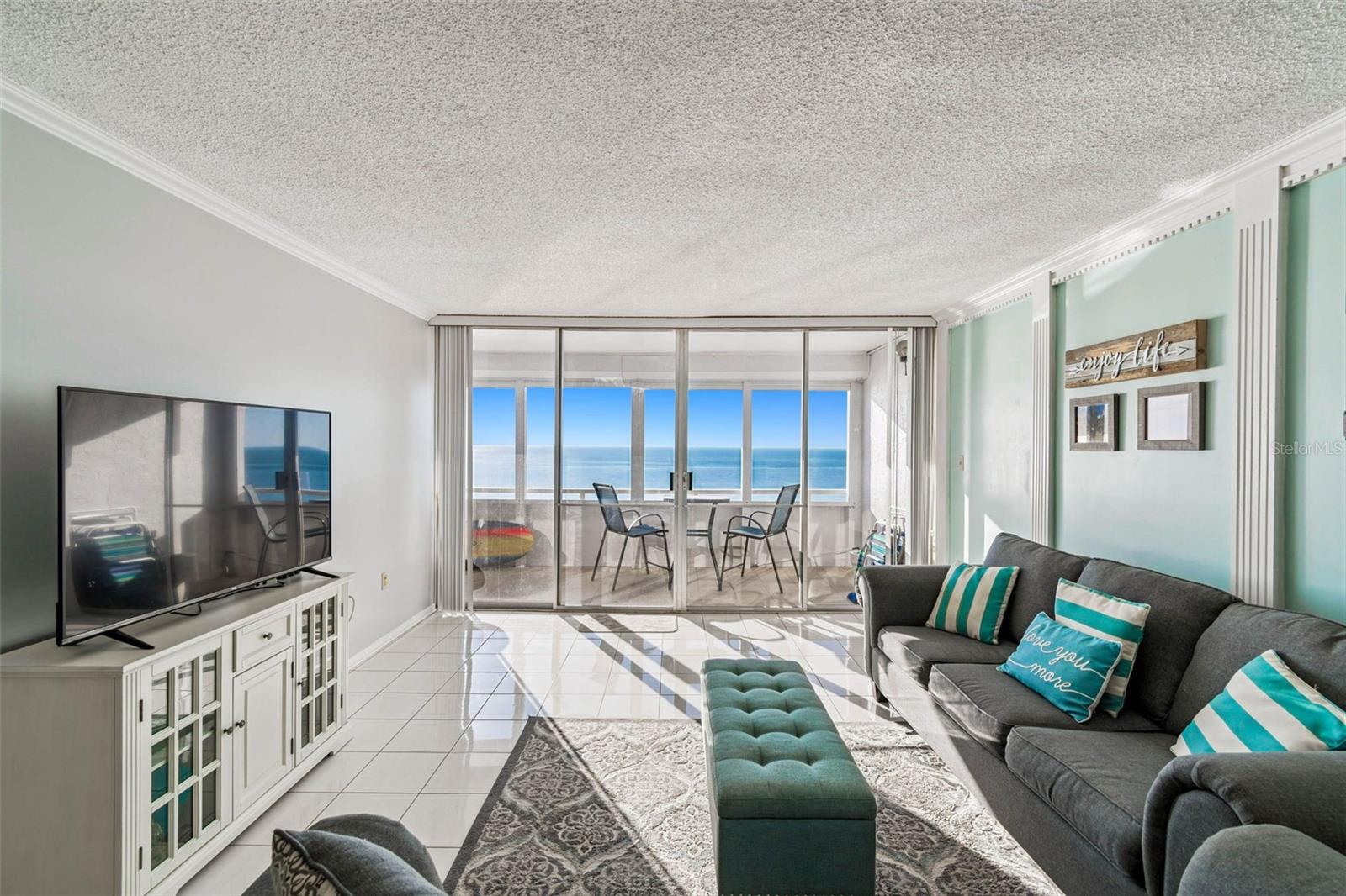 REDINGTON TOWERS BLDG 2 CONDO - Residential