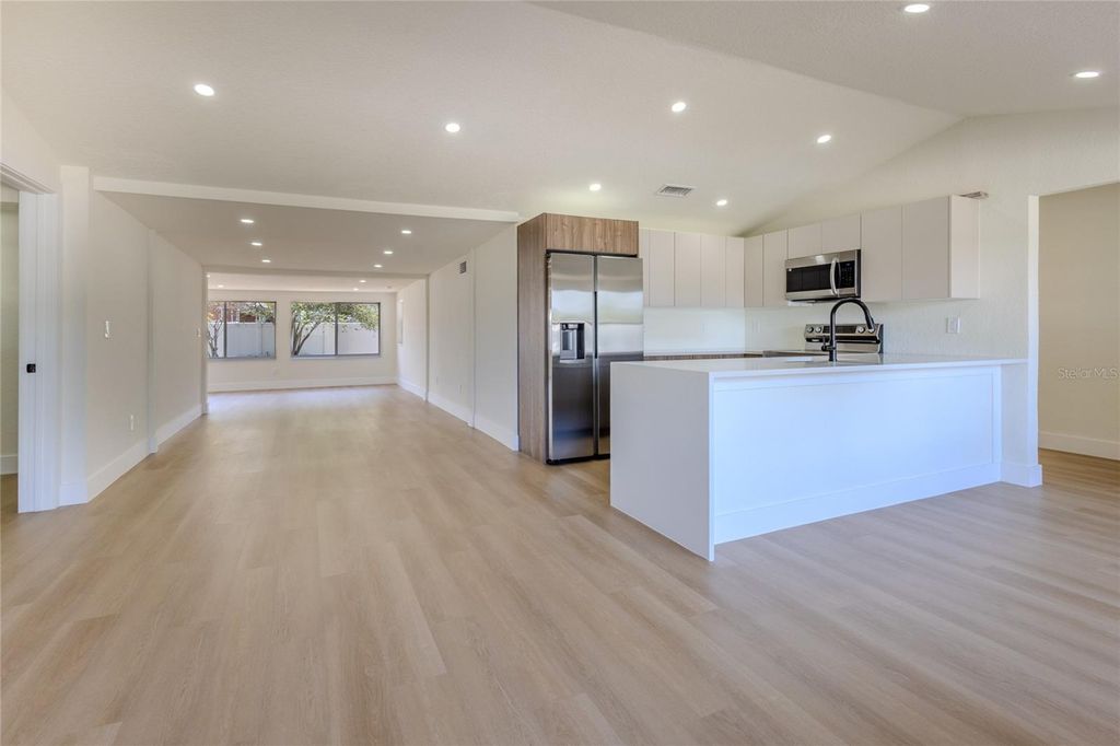 Photo of 4502 S Grady Avenue, Tampa, FL 33611 (MLS # O6416394)
