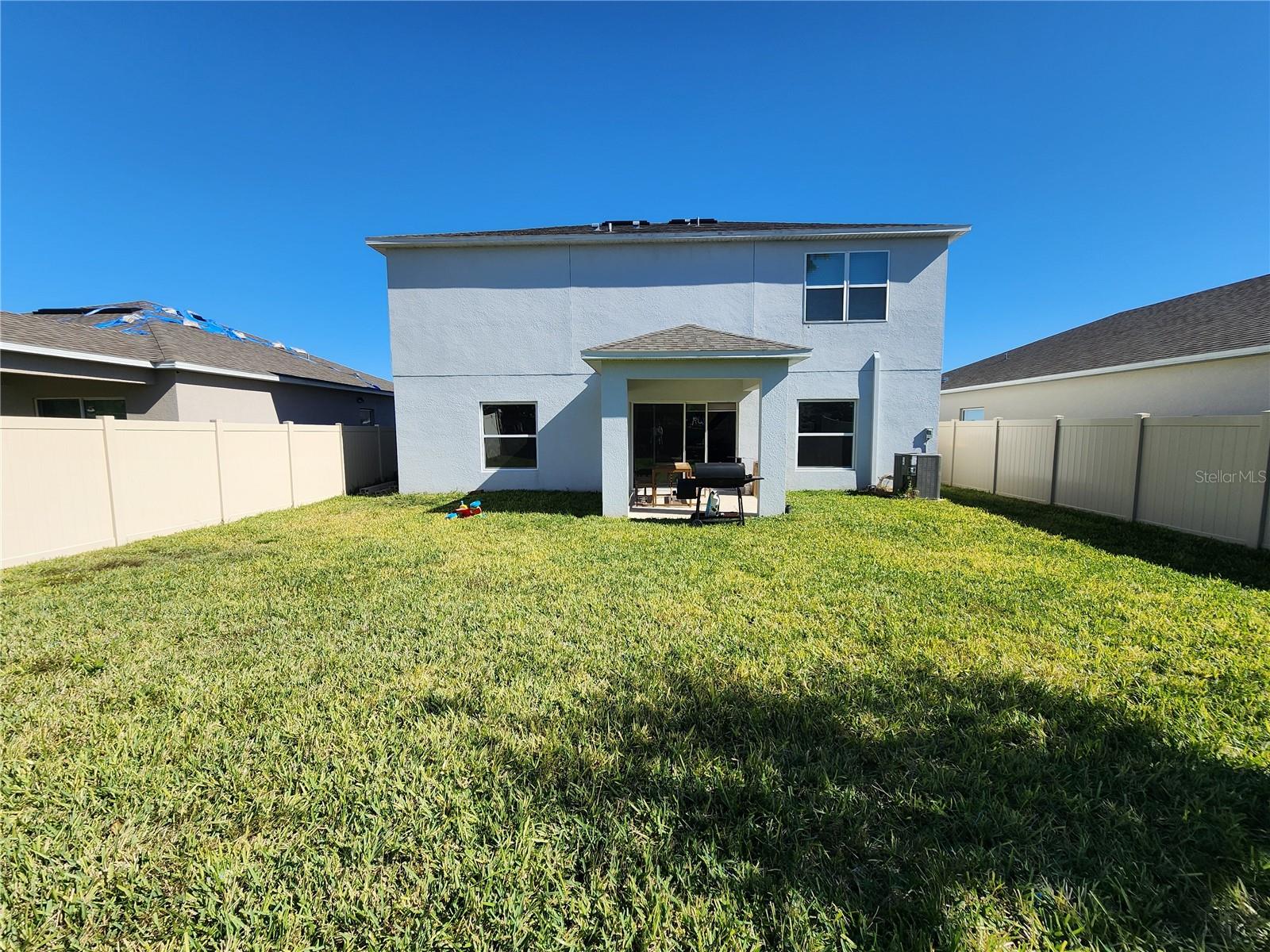 TERRA DEL SOL EAST PH 2 - Residential Lease