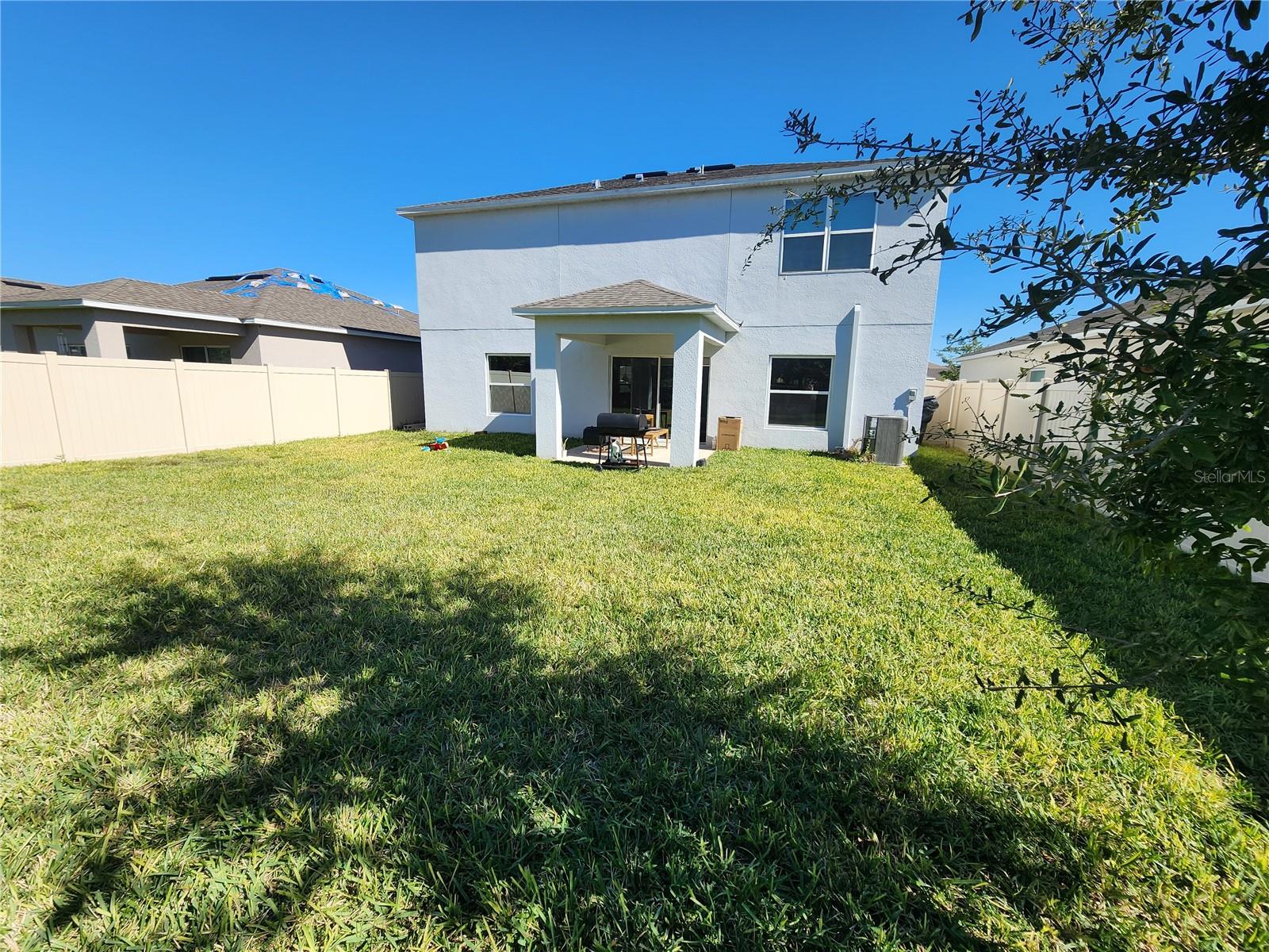 TERRA DEL SOL EAST PH 2 - Residential Lease