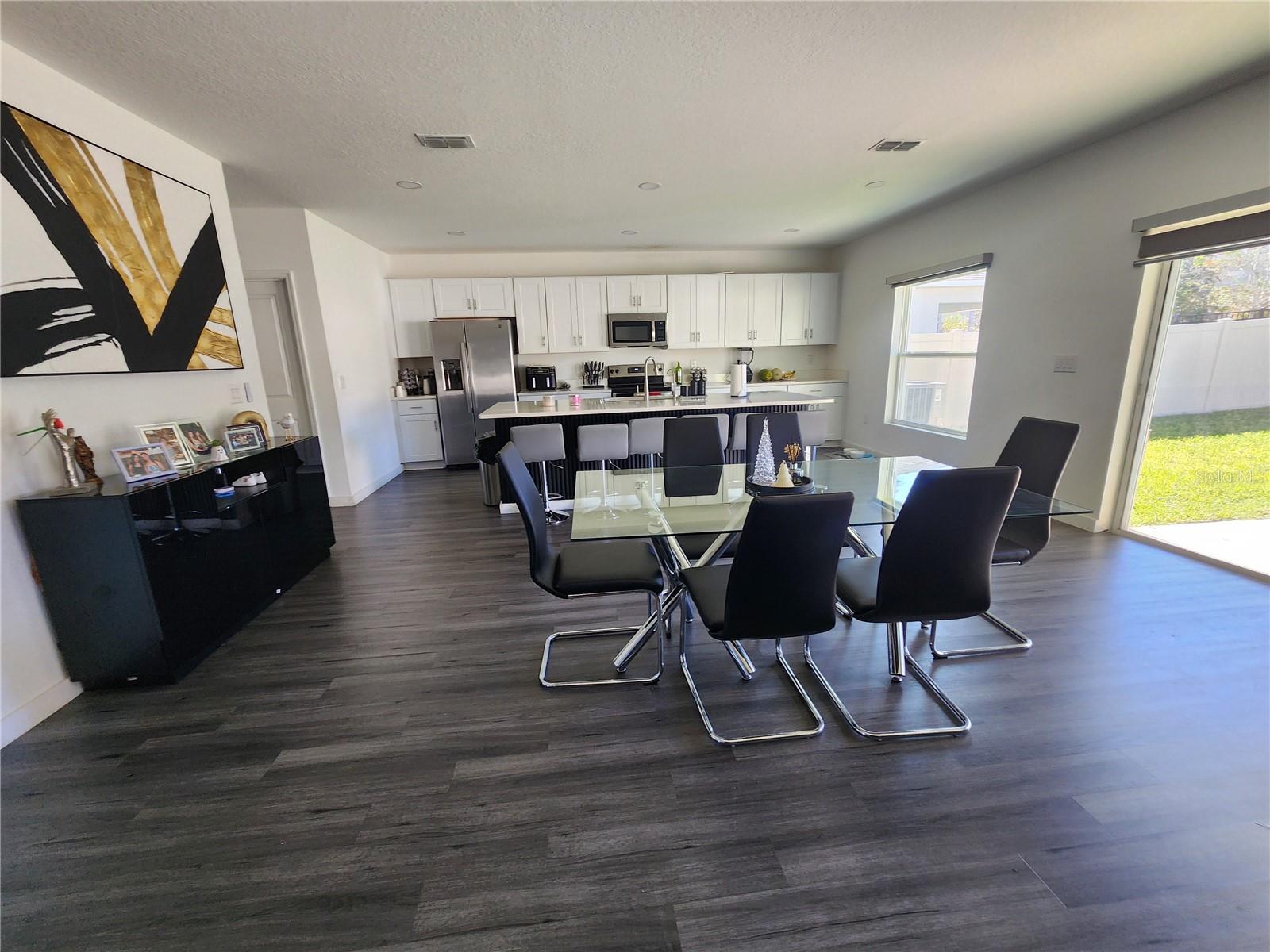 TERRA DEL SOL EAST PH 2 - Residential Lease