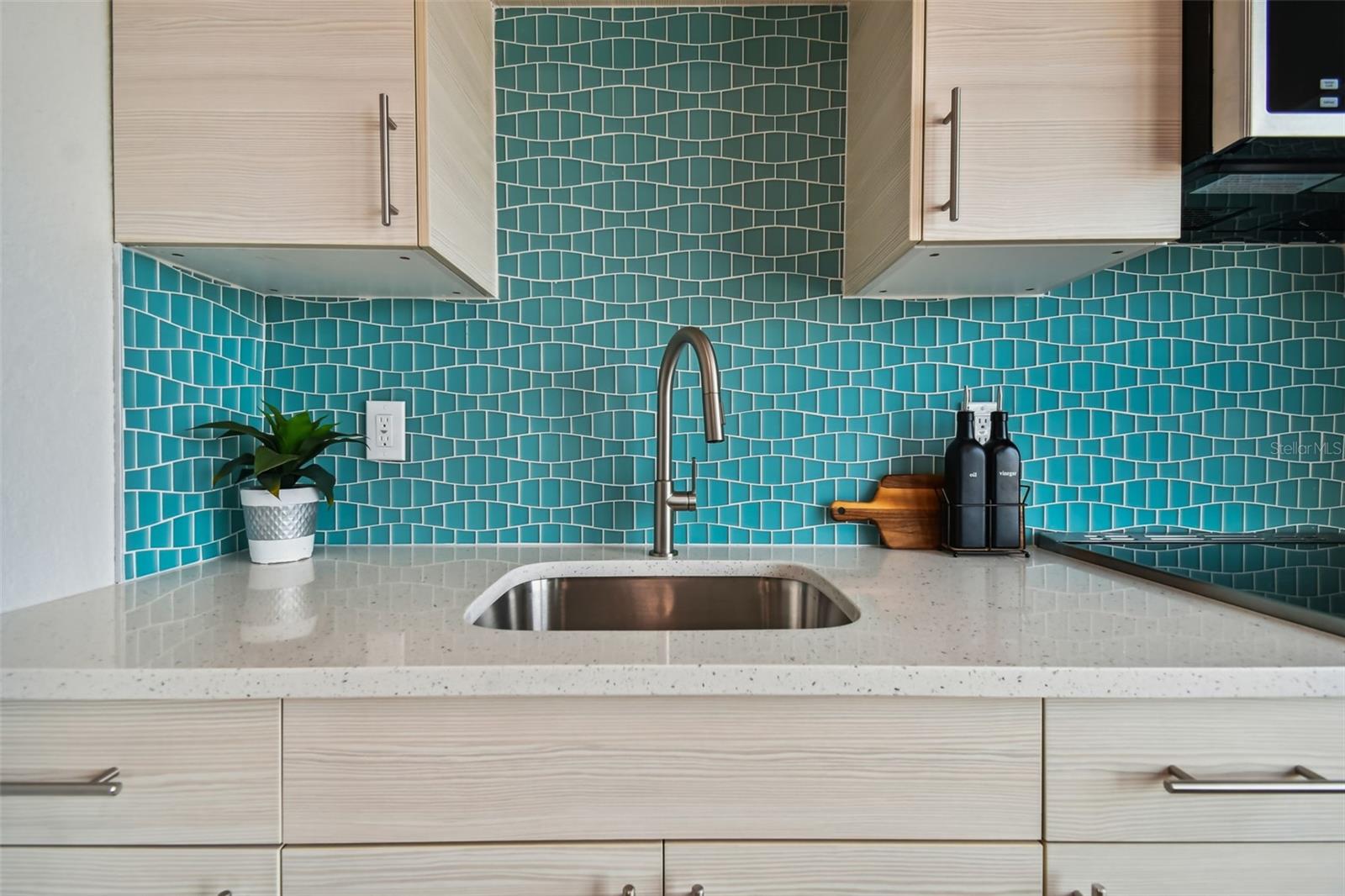 HARBOR SHORES 2ND ADD - Residential Income