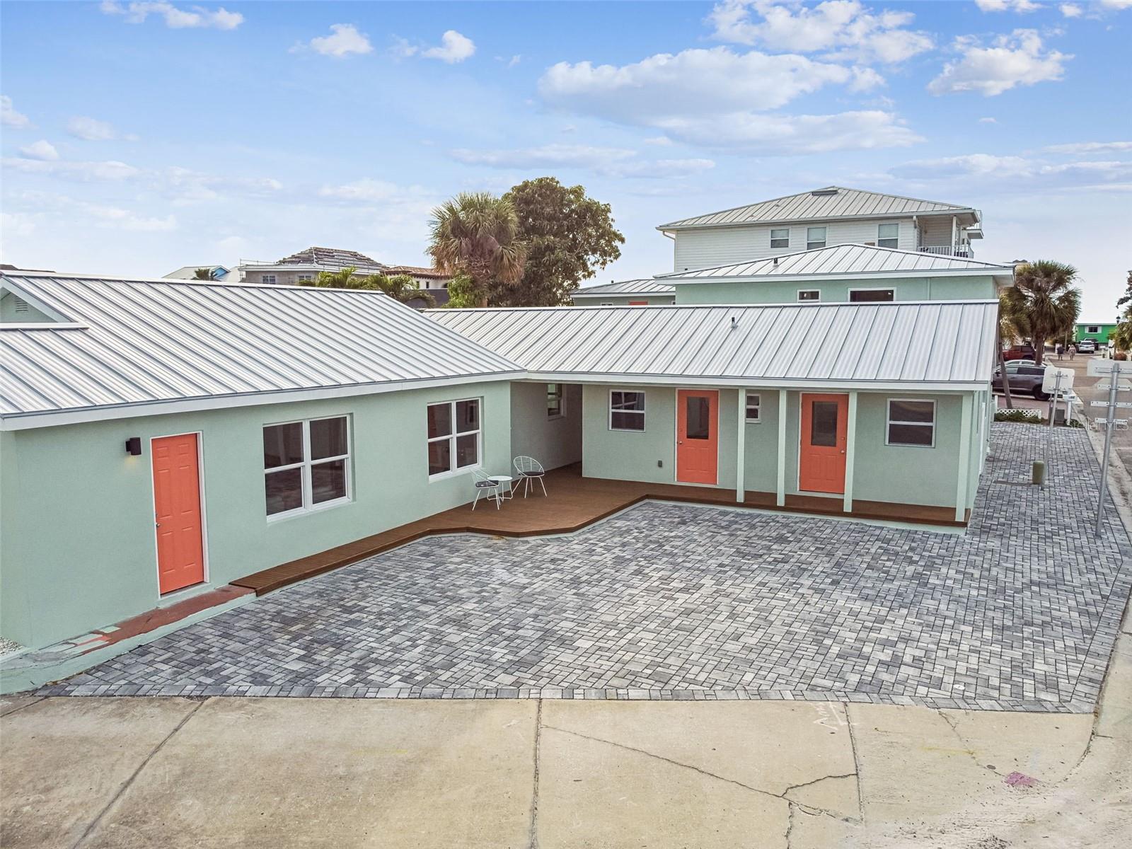 HARBOR SHORES 2ND ADD - Residential Income