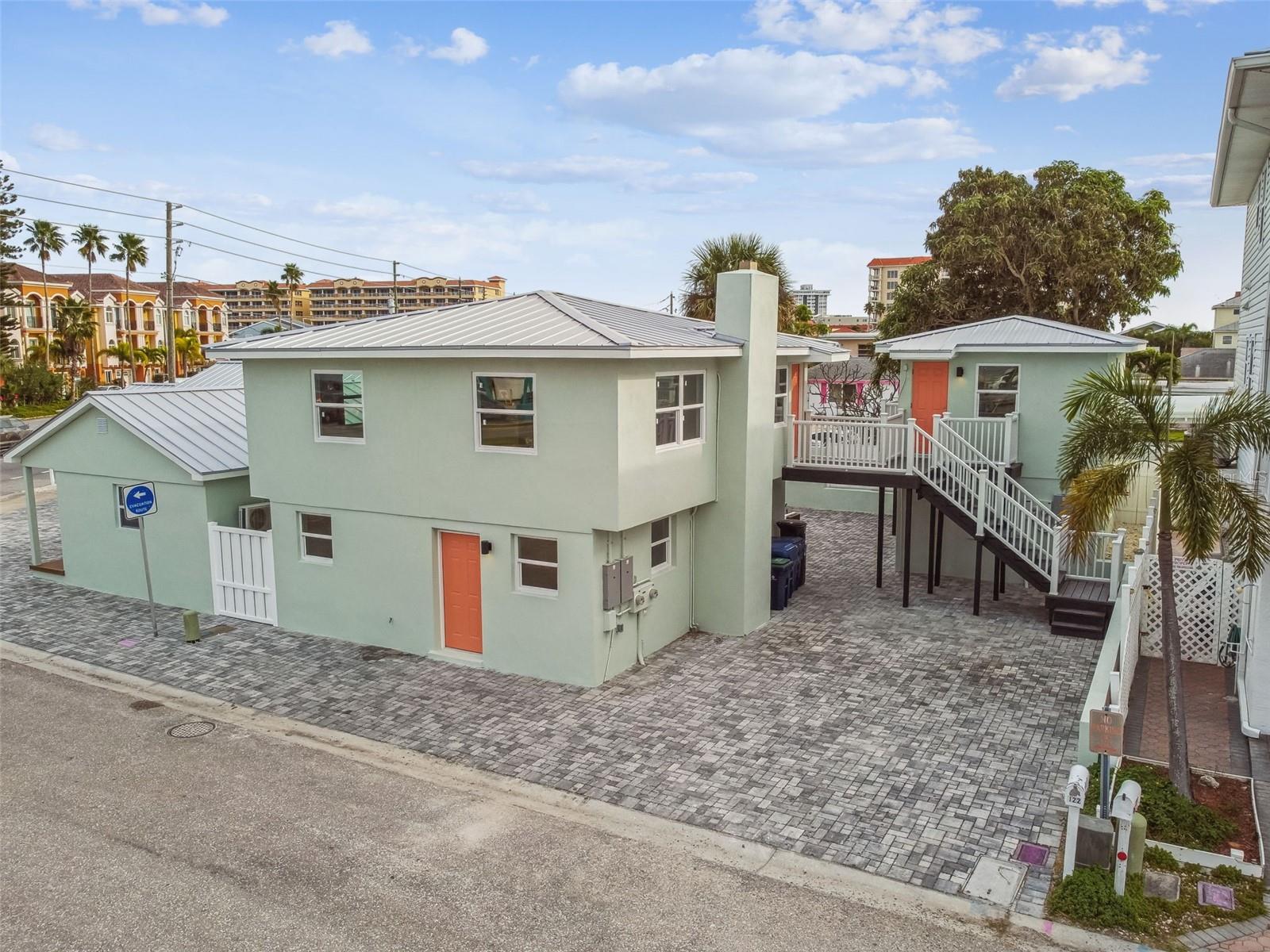 HARBOR SHORES 2ND ADD - Residential Income