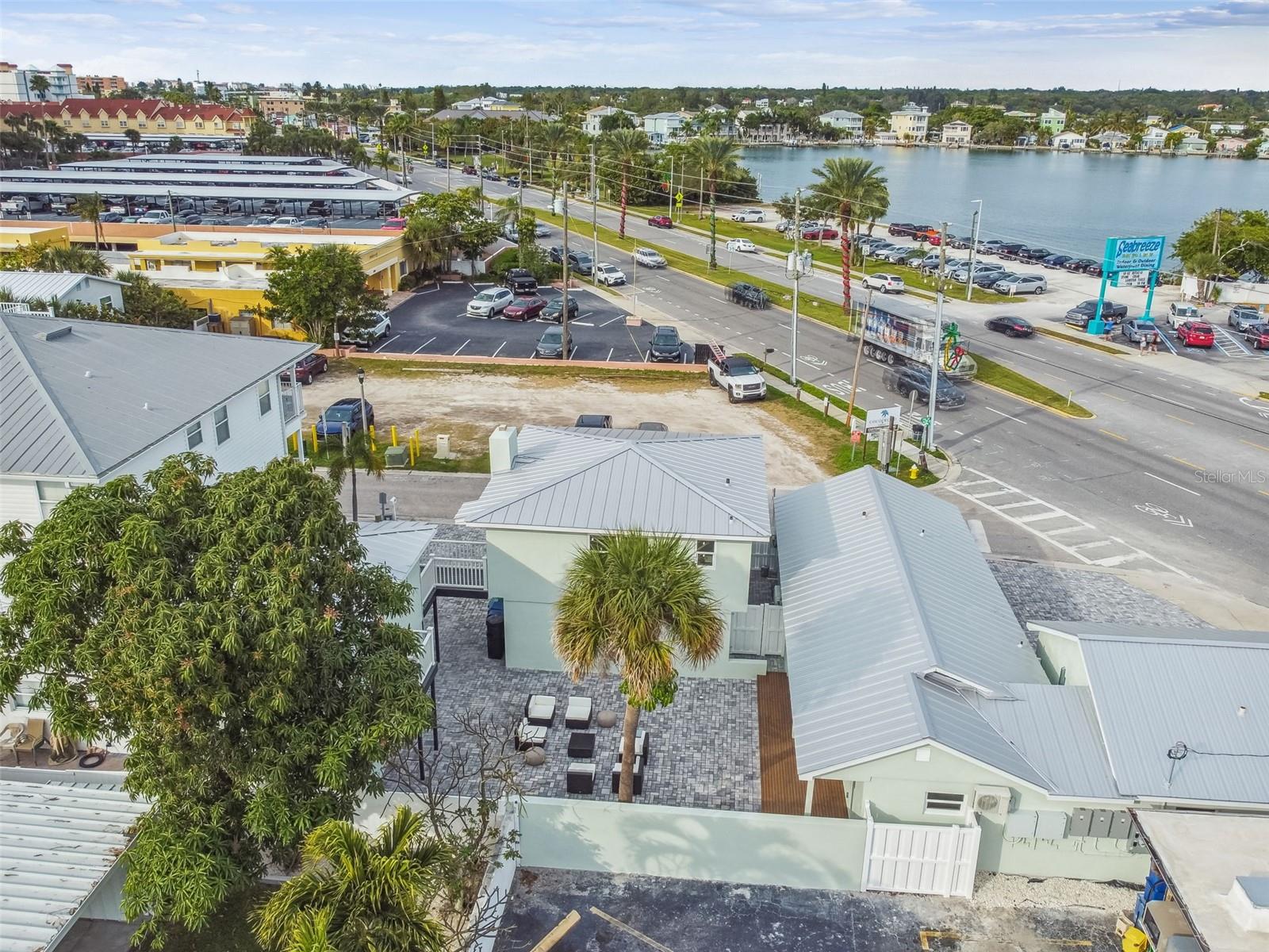 HARBOR SHORES 2ND ADD - Residential Income