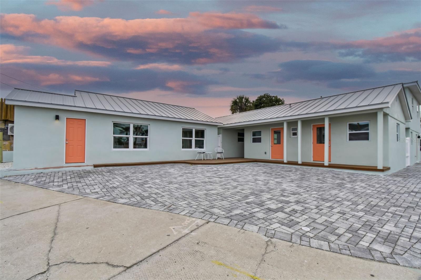 HARBOR SHORES 2ND ADD - Residential Income