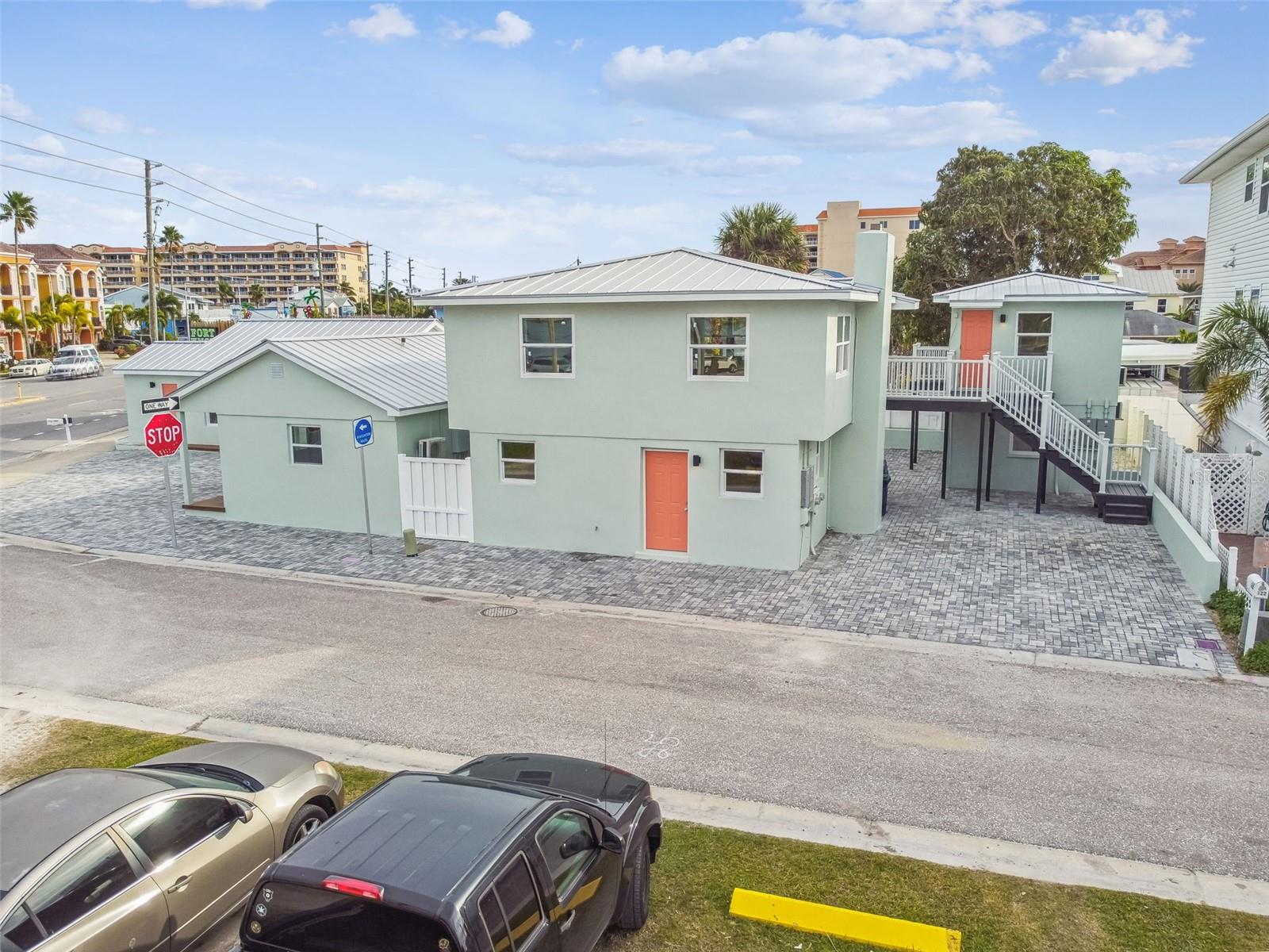 HARBOR SHORES 2ND ADD - Residential Income