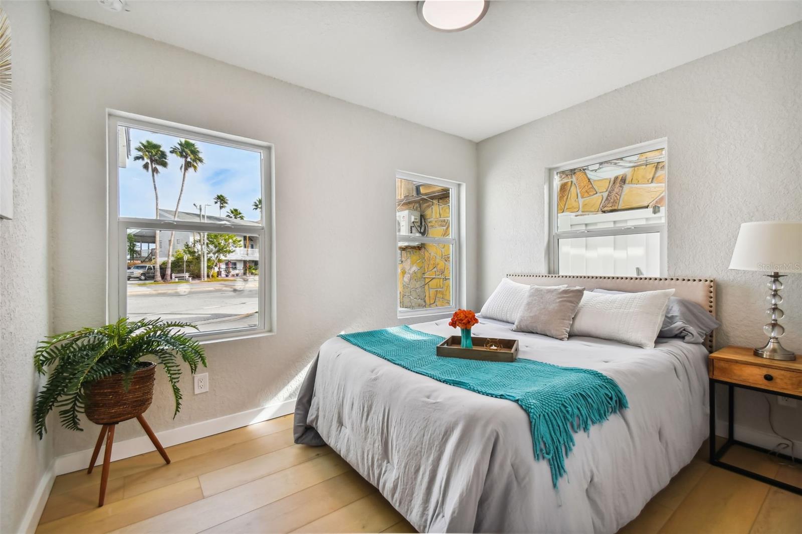 HARBOR SHORES 2ND ADD - Residential Income