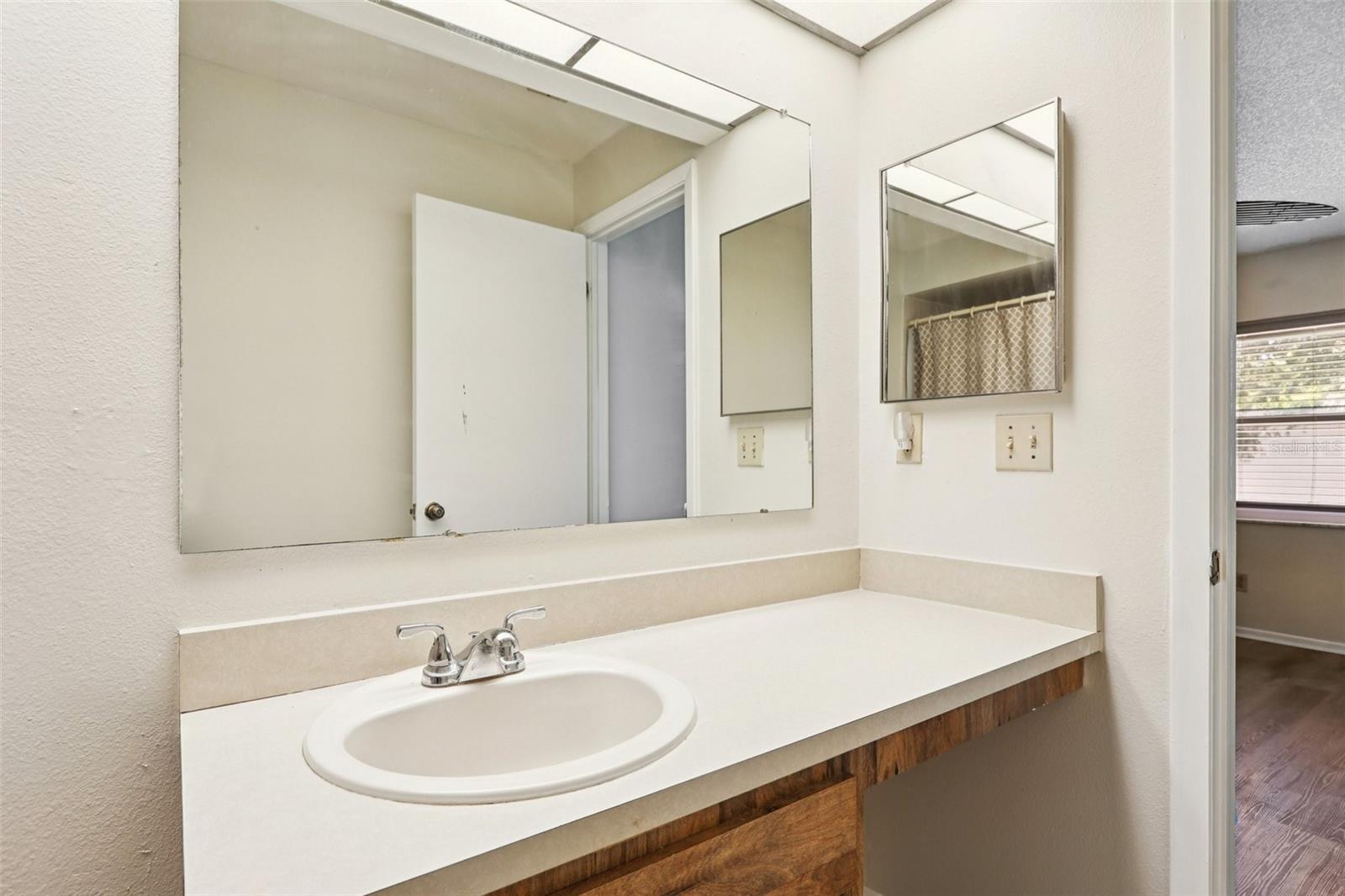 LAKES UNIT 2 PH 4 - Residential