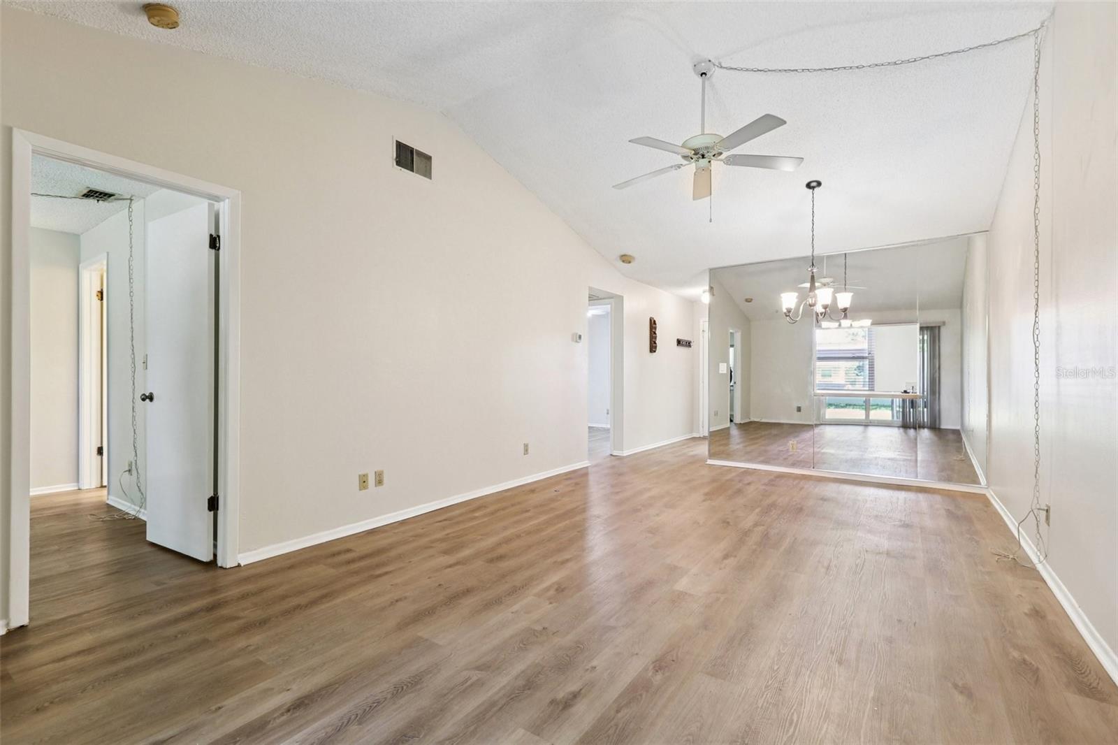 LAKES UNIT 2 PH 4 - Residential