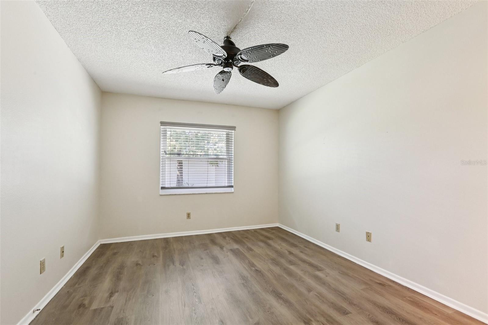 LAKES UNIT 2 PH 4 - Residential