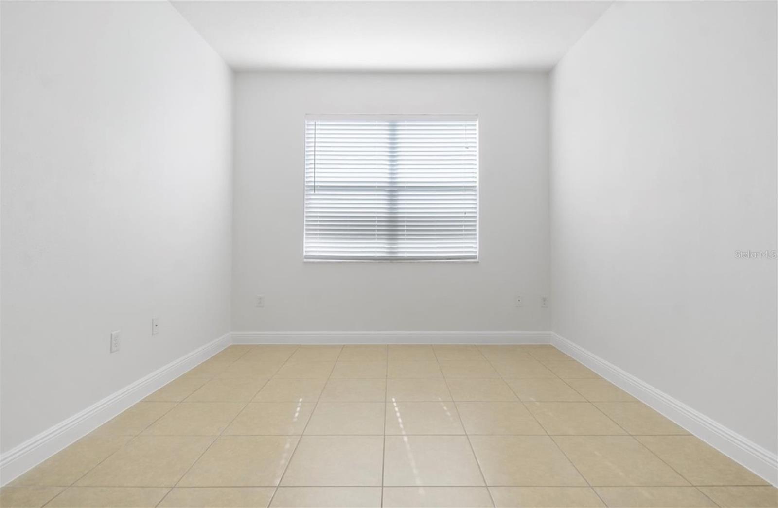 4475 BISCAYNE BREEZE WAY