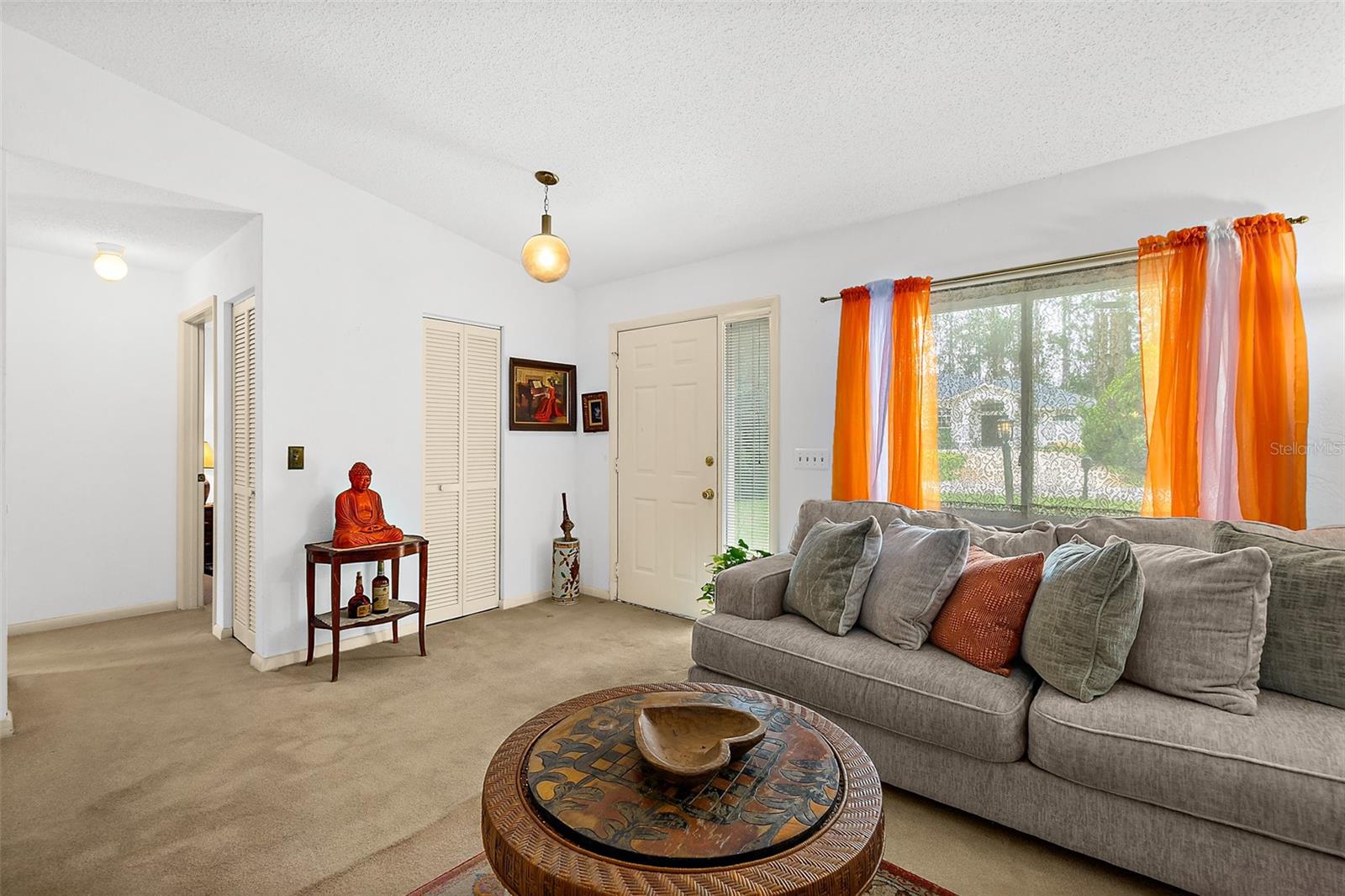 PINE LAKES - Residential