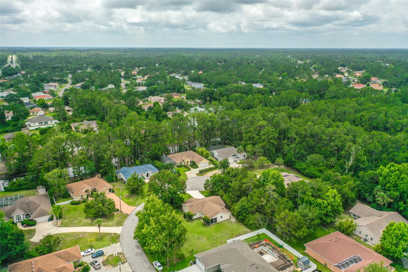 PINE LAKES - Residential