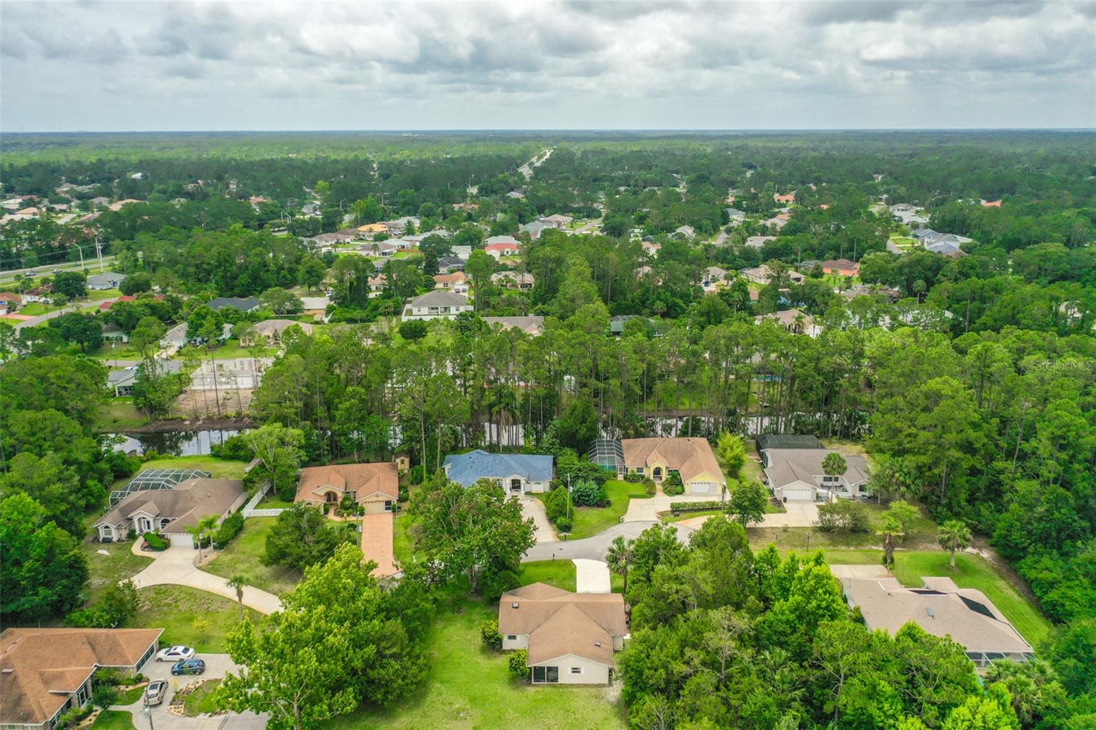 PINE LAKES - Residential