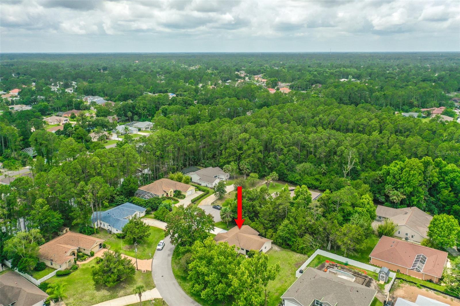 PINE LAKES - Residential