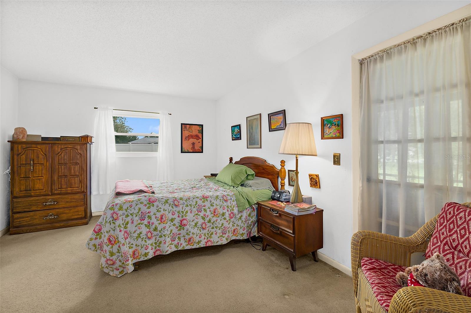 PINE LAKES - Residential