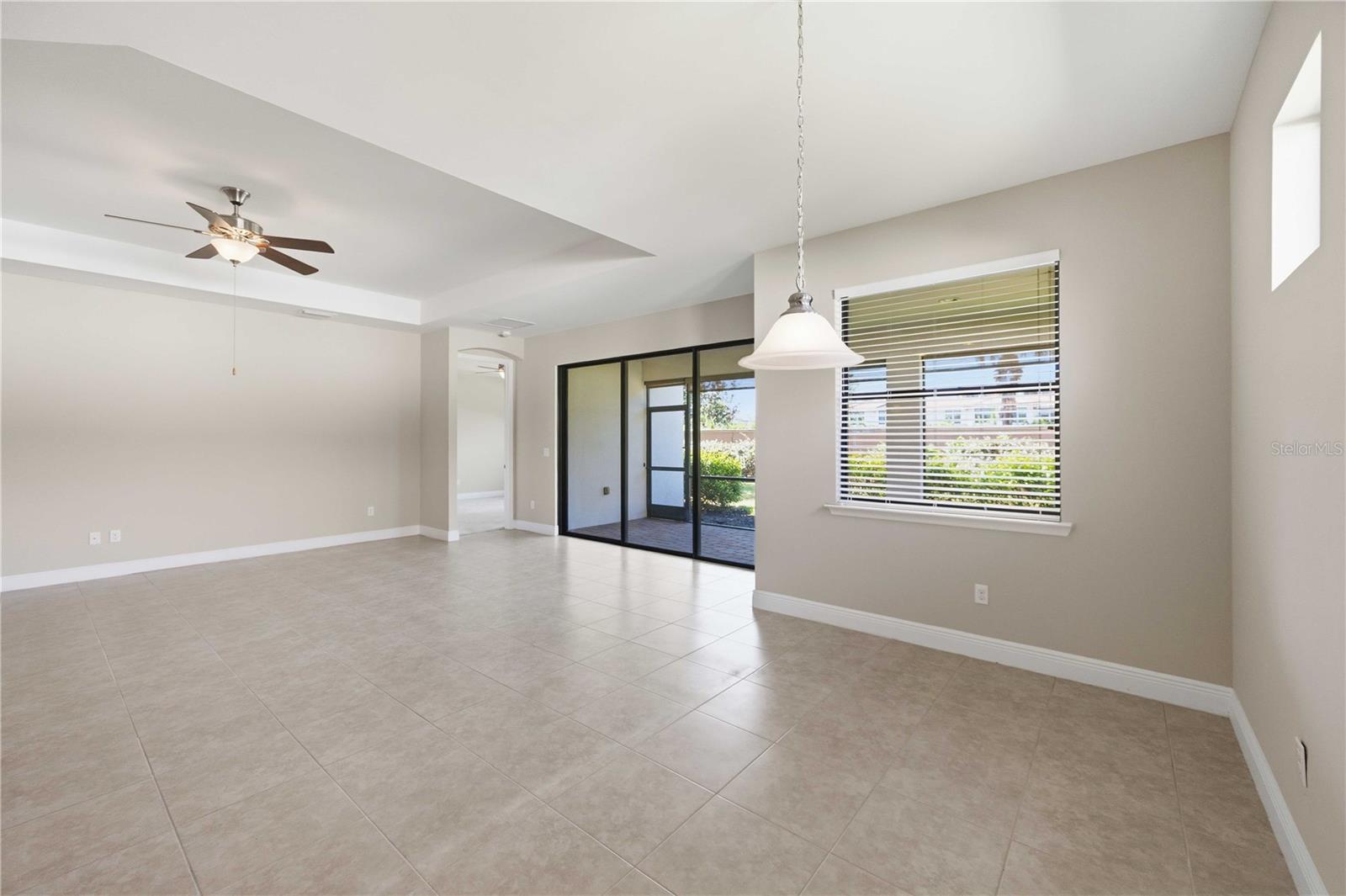 WILLOW CHASE - Residential