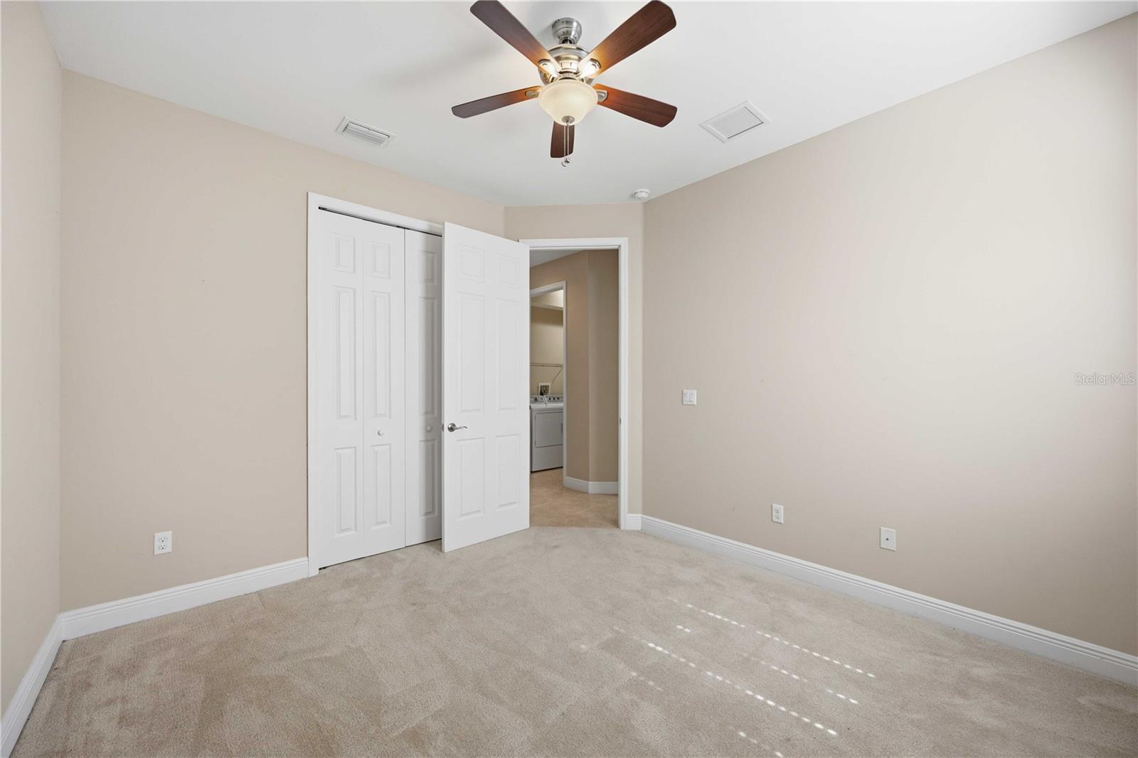 WILLOW CHASE - Residential