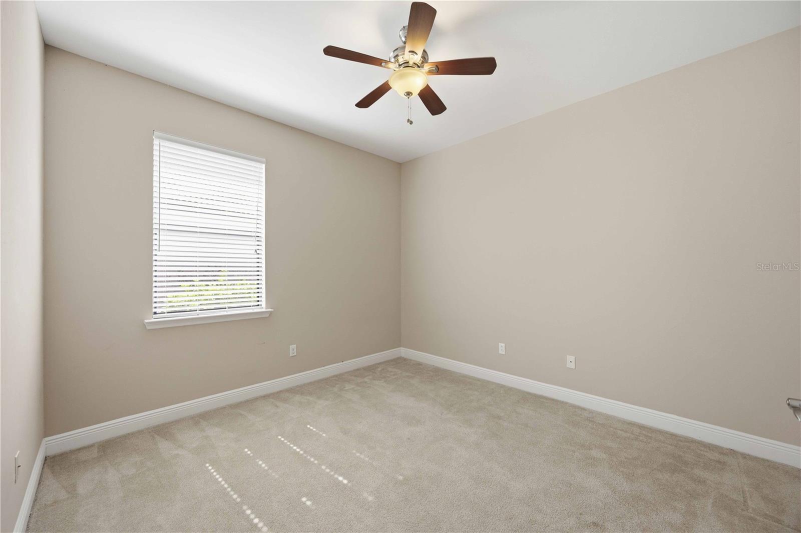WILLOW CHASE - Residential