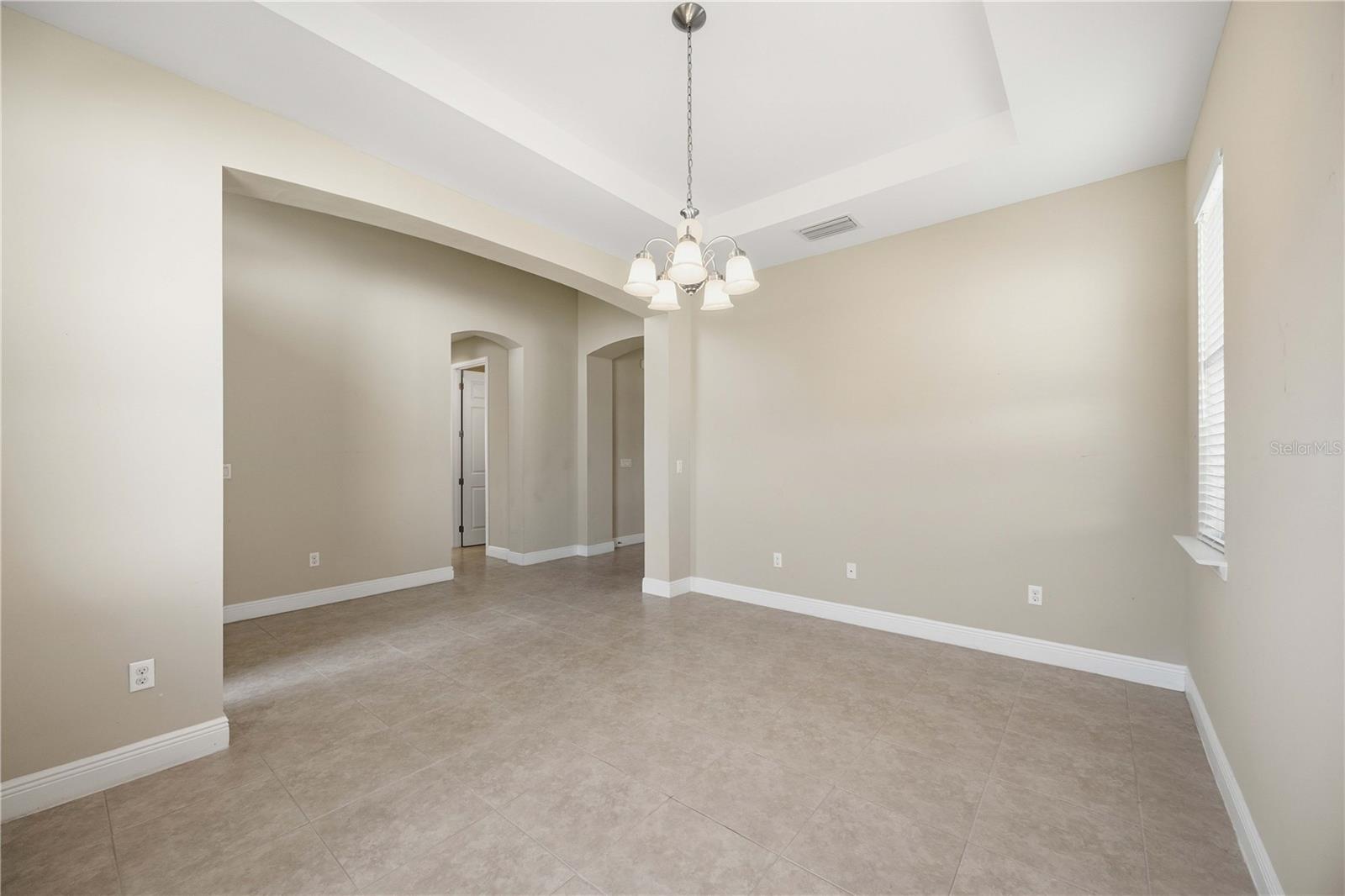 WILLOW CHASE - Residential
