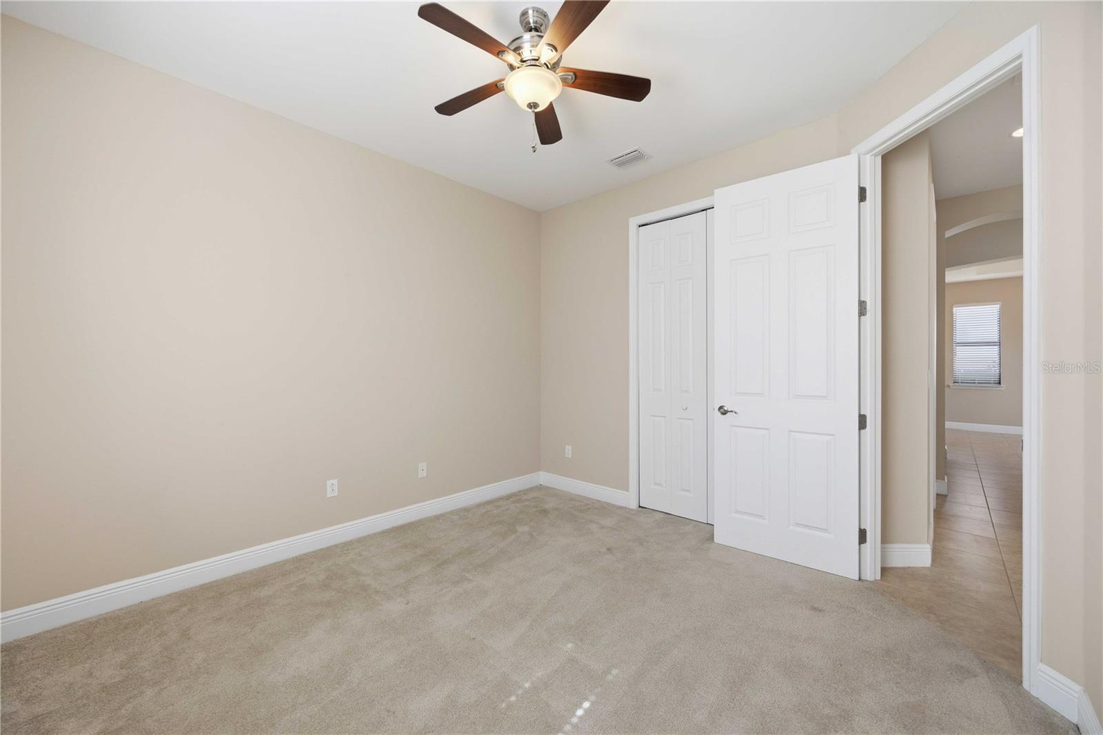 WILLOW CHASE - Residential