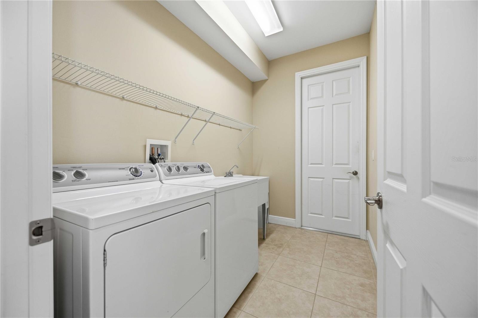WILLOW CHASE - Residential