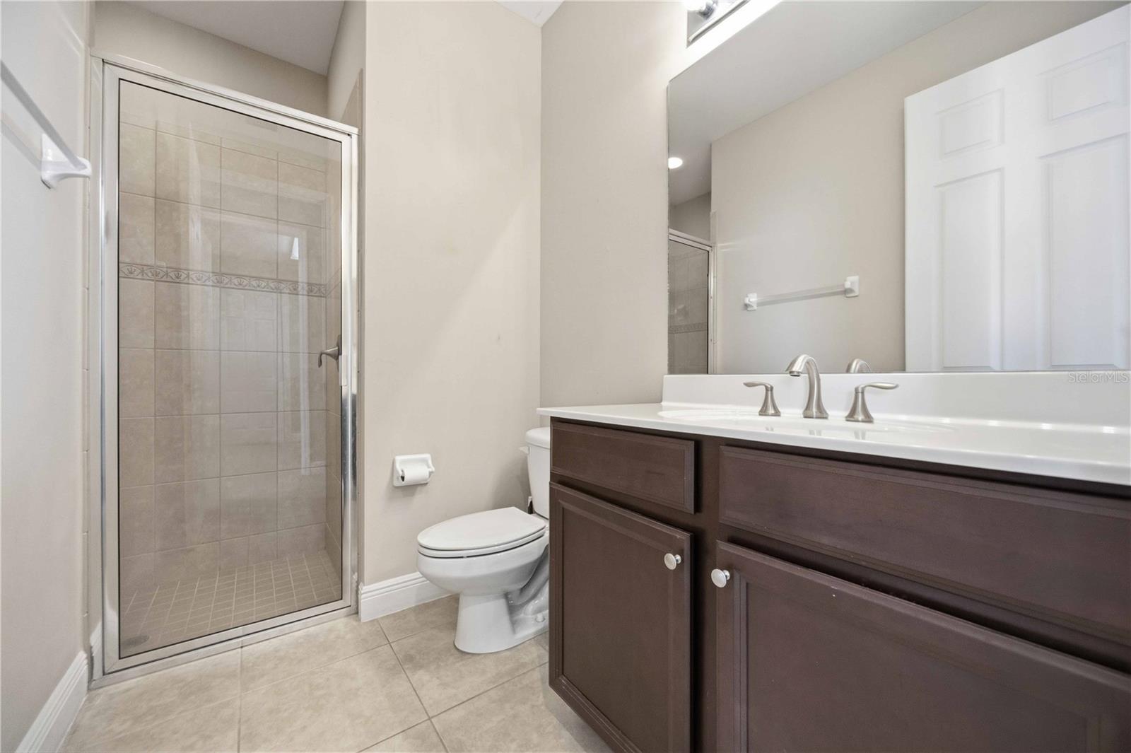 WILLOW CHASE - Residential
