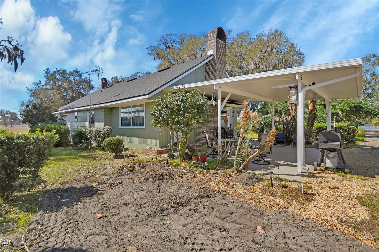 1403 BLACKWELDER ROAD