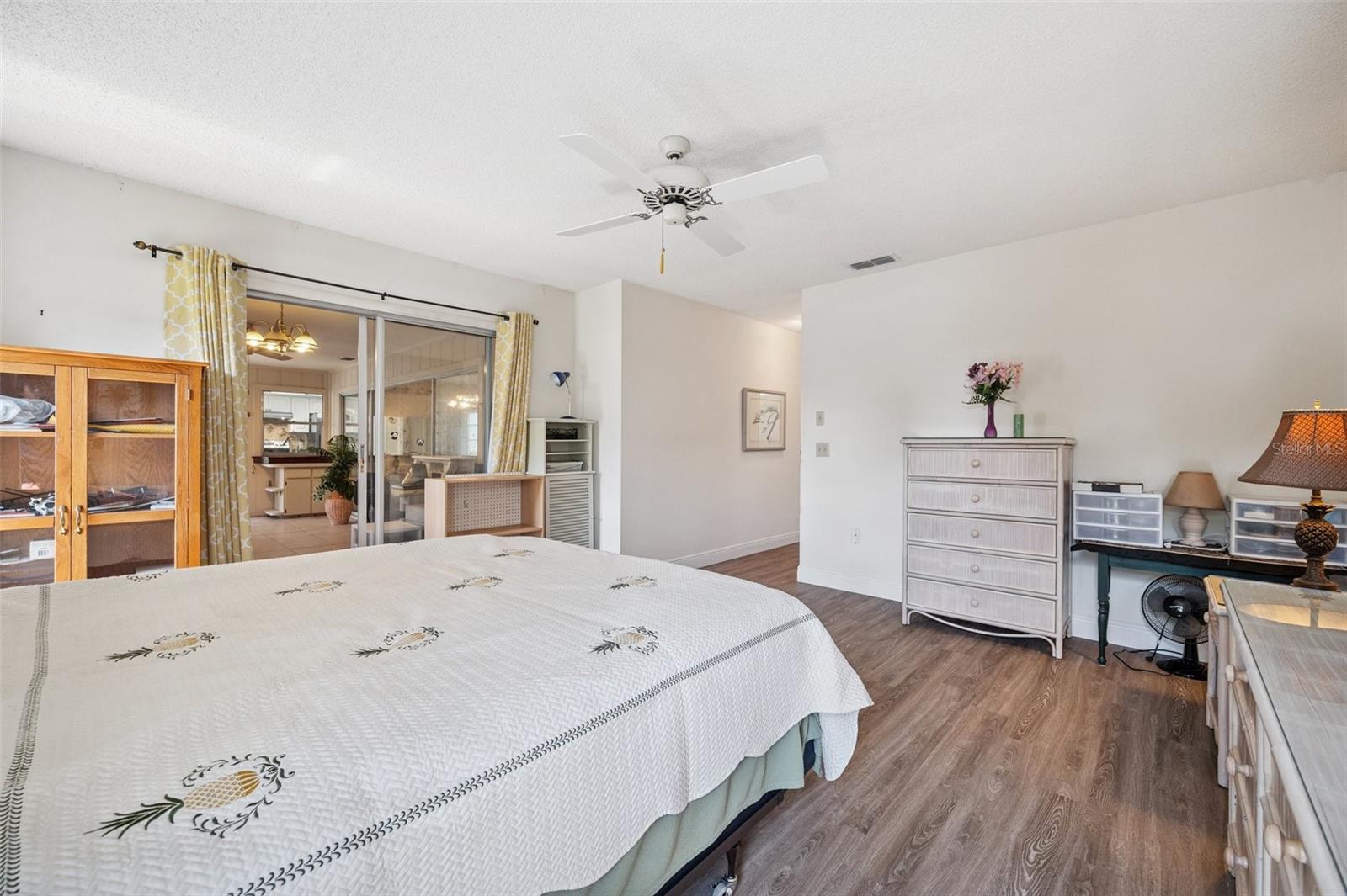 HERITAGE LAKE - Residential