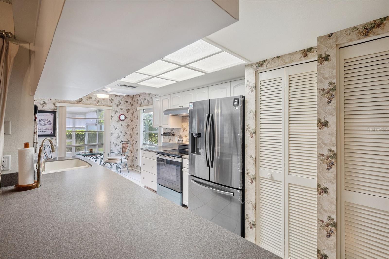 HERITAGE LAKE - Residential