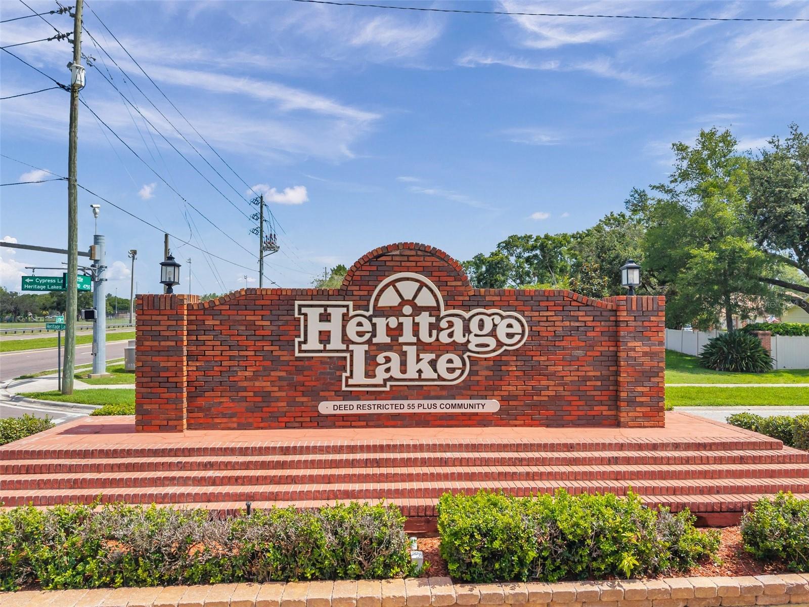 HERITAGE LAKE - Residential