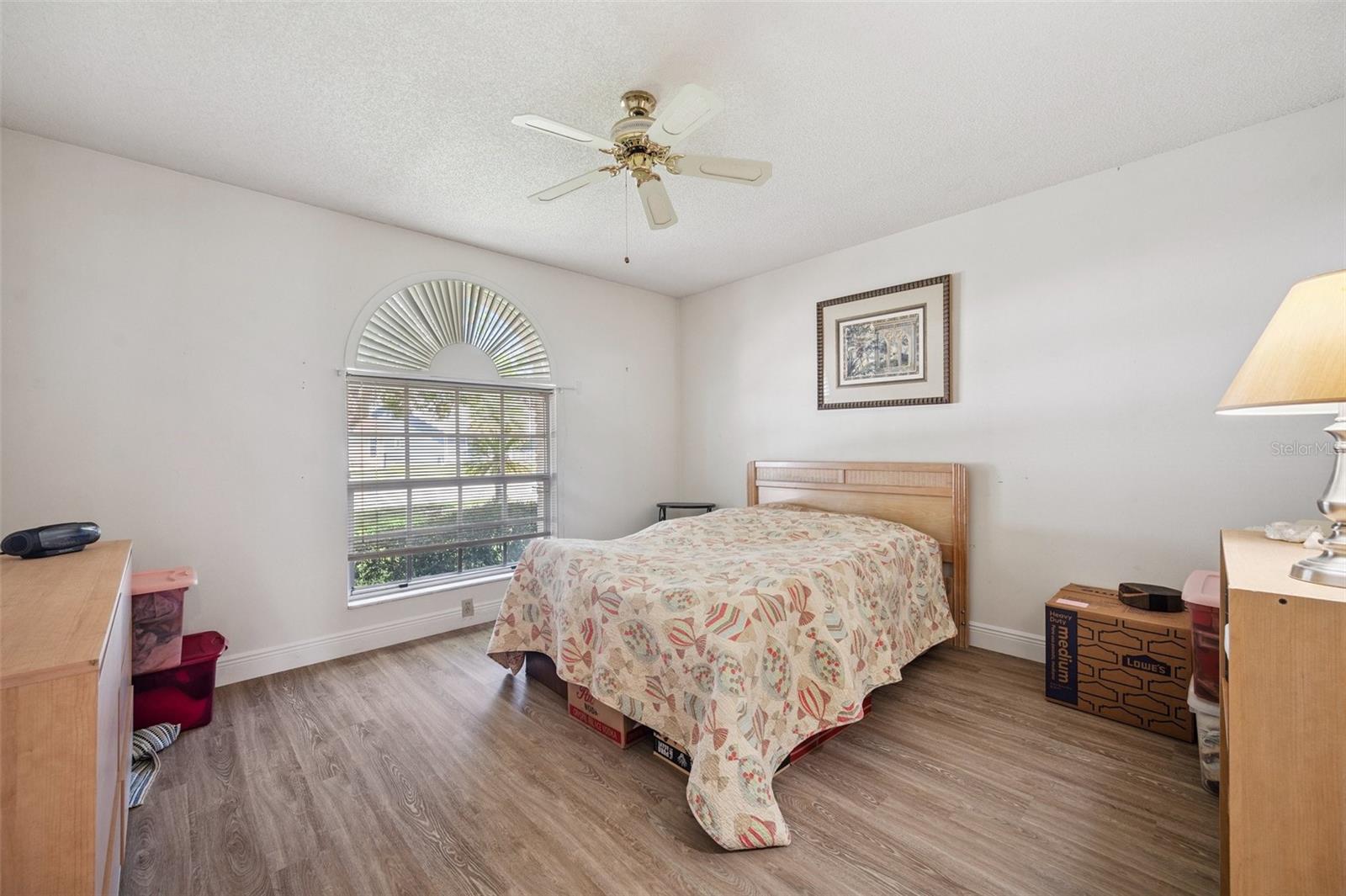 HERITAGE LAKE - Residential