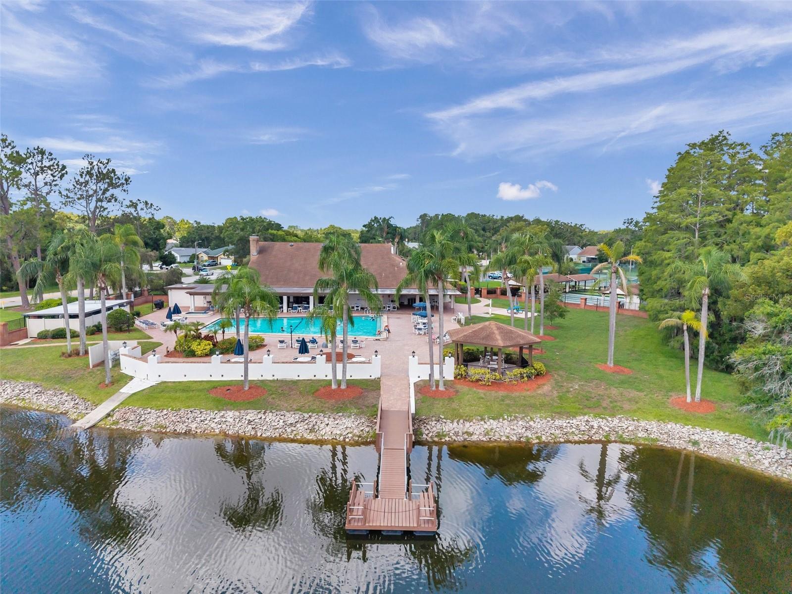 HERITAGE LAKE - Residential