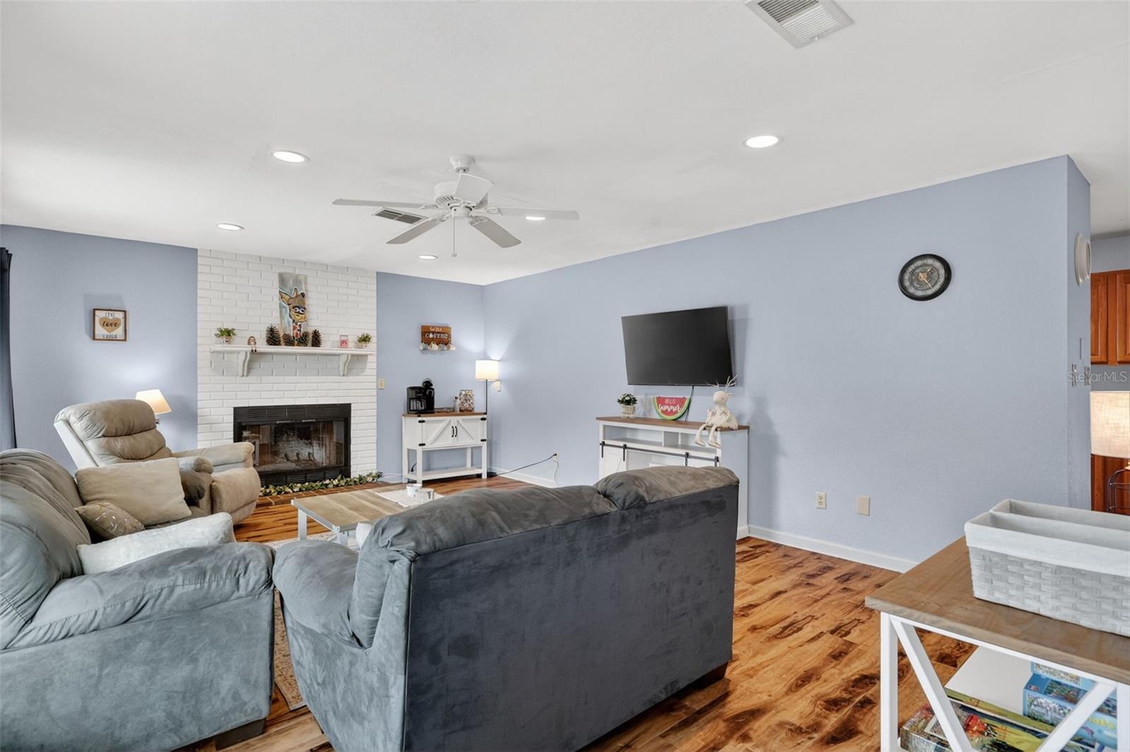 MARION HILLS - Residential