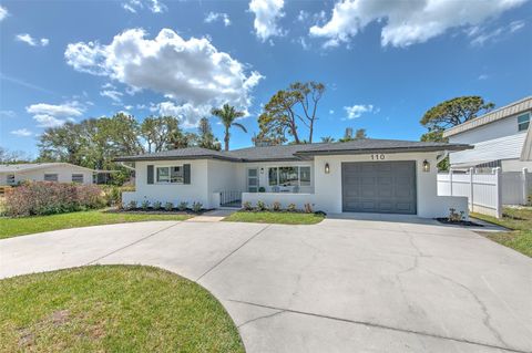 110 8TH STREET BELLEAIR BEACH FL 33786