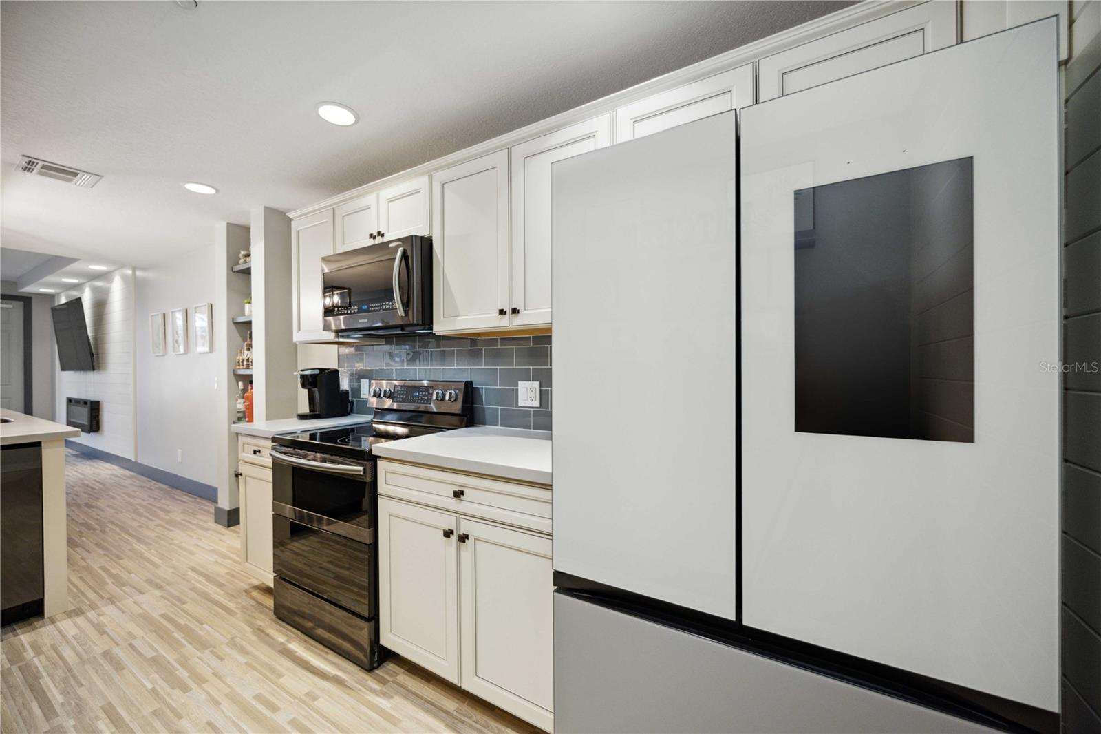 ISLES OF SARASOTA - Residential Lease