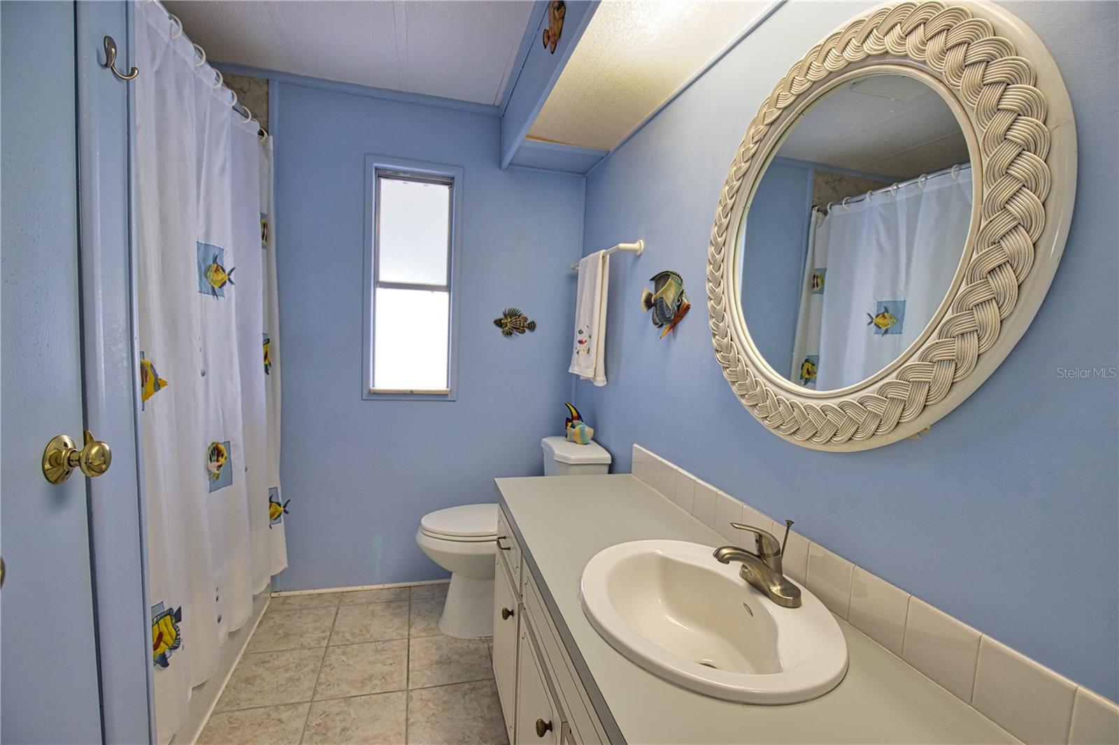 POLYNESIAN VILLAGE - Residential